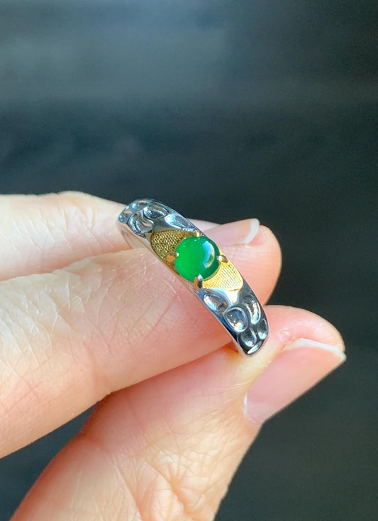 Natural Guatemalan Icy Translucent Vibrant Green Round Jadeite Band Style Ring Two-tone Sterling Silver Size 7 Adjustable 天然冰危绿翡翠银镶戒指 TTB55