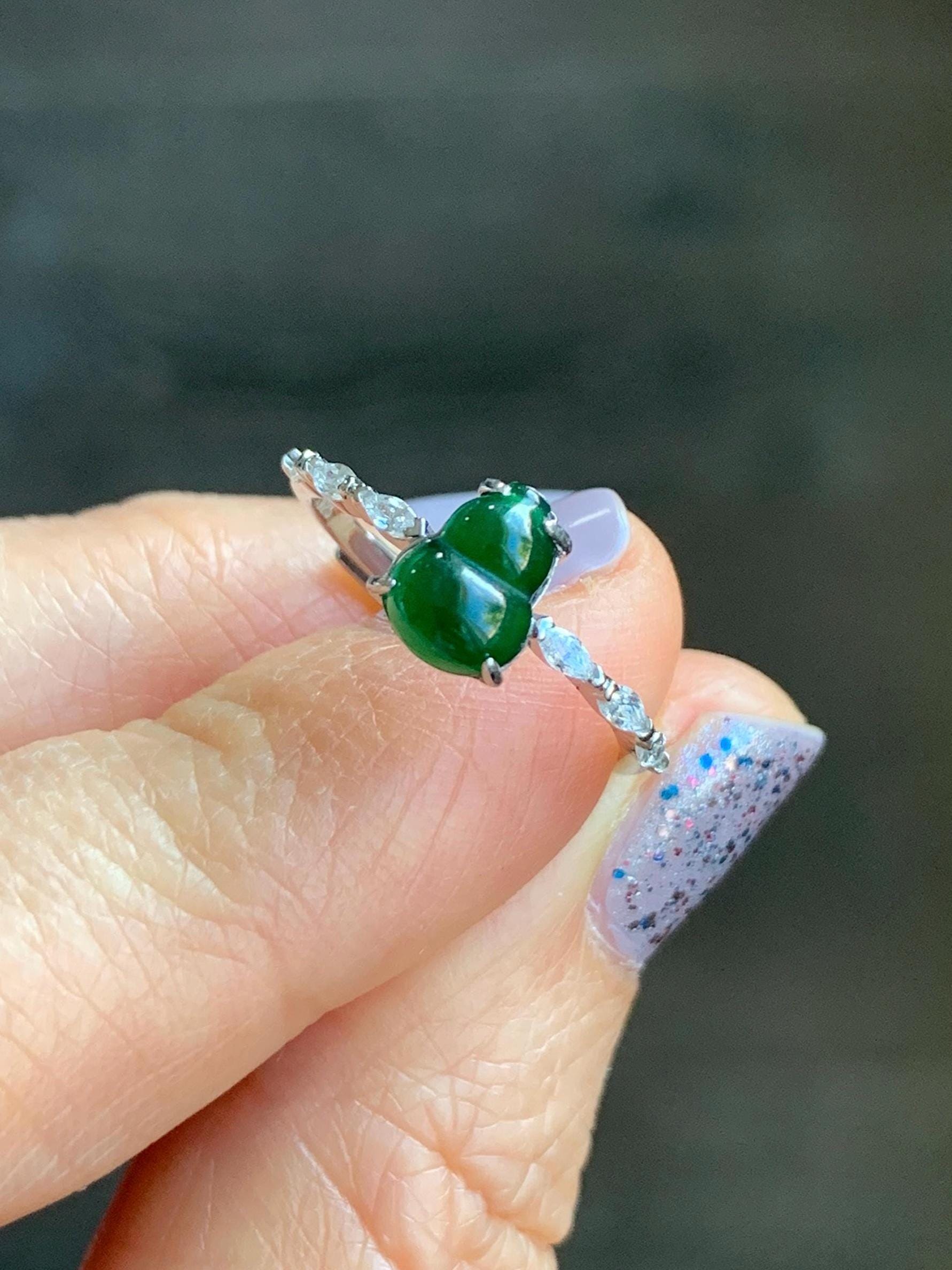 Natural Grade A Icy Translucent Green Jadeite Gourd Hulu Solitaire Ring Sterling Silver Size Adjustable 天然冰危绿翡翠葫芦蛋面银镶戒指 HL50