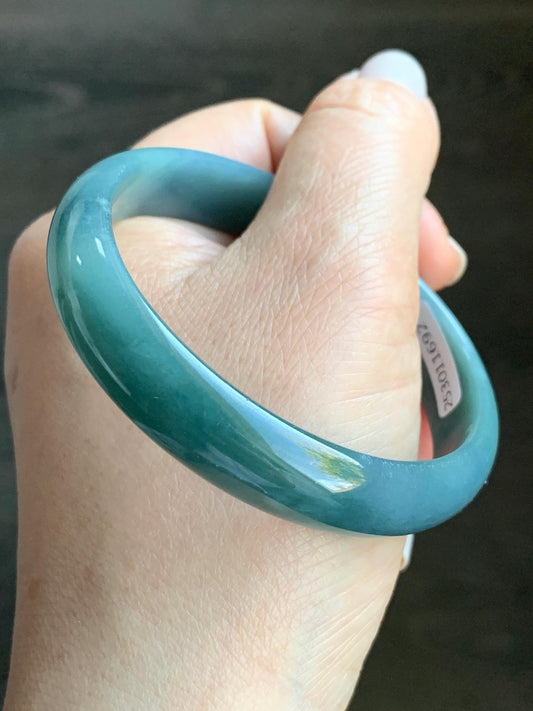 Certified Natural Grade A Guatemalan Icy Translucent Teal Blue Jadeite Bangle Bracelet 56.2mm 7” 11.8x5.5mm 34.8g 天然老种冰危蓝翡翠正圈手镯 1692