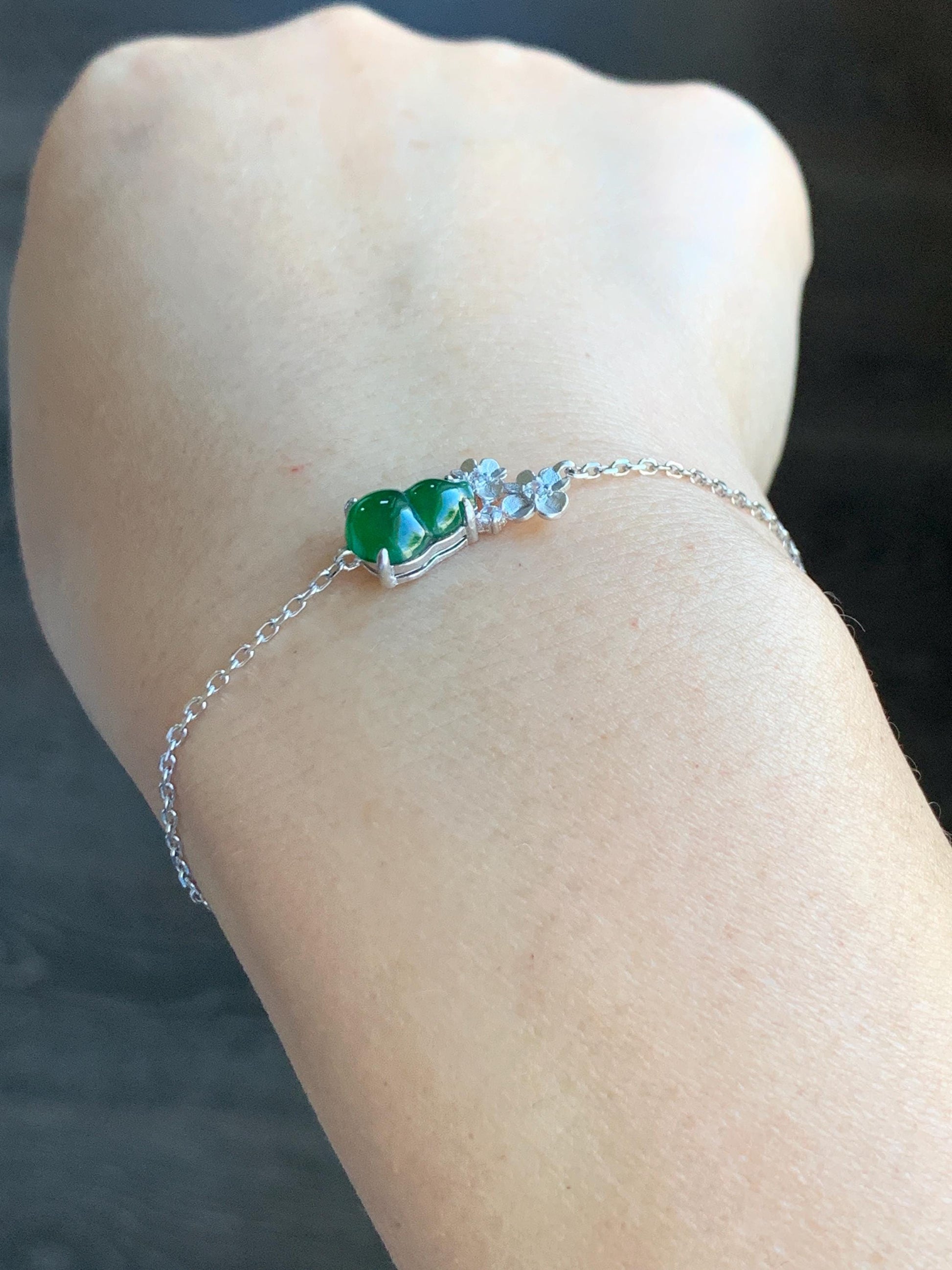 Natural Grade A Guatemalan Icy Translucent Vibrant Green Gourd Hulu Jadeite & Flowers Chain Bracelet Sterling Silver 6.5" 天然冰危绿翡翠葫芦梅花银手链