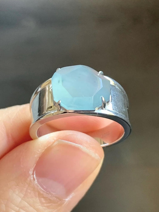 Certified Natural Garde A Icy Highly Translucent Light Blue Faceted Jadeite Cabochon Ring Sterling Silver Size 6.75 US 天然冰危淡蓝切割面翡翠银镶戒指 7381