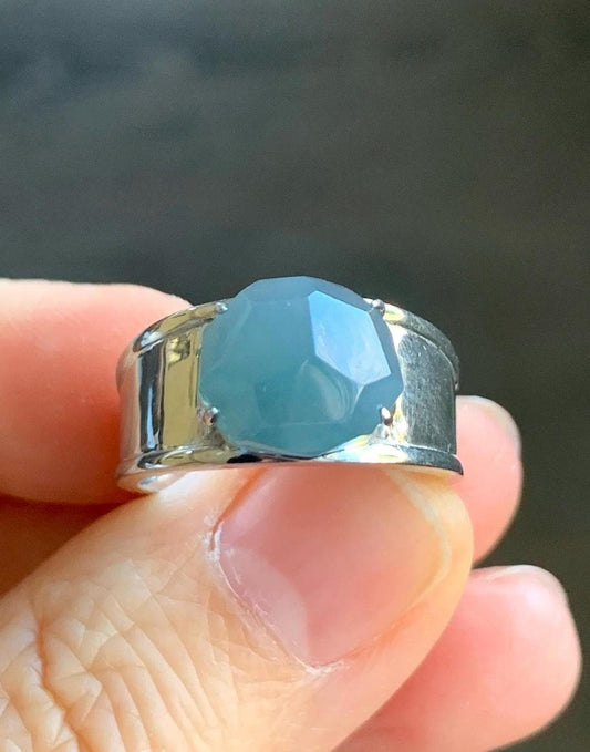 Certified Natural Garde A Icy Translucent Dusty Blue Faceted Jadeite Cabochon Ring Sterling Silver Size 7.25 US 6.2g 天然冰危深蓝切割面翡翠银镶戒指 7382