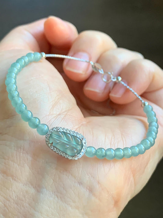 Natural Guatemalan Icy Translucent Light Teal Blue Jadeite Leaf Charm & Petite Beads Wire Bracelet Sterling Silver 6.5”-7.5” 天然冰危浅蓝翡翠叶子珠银手串