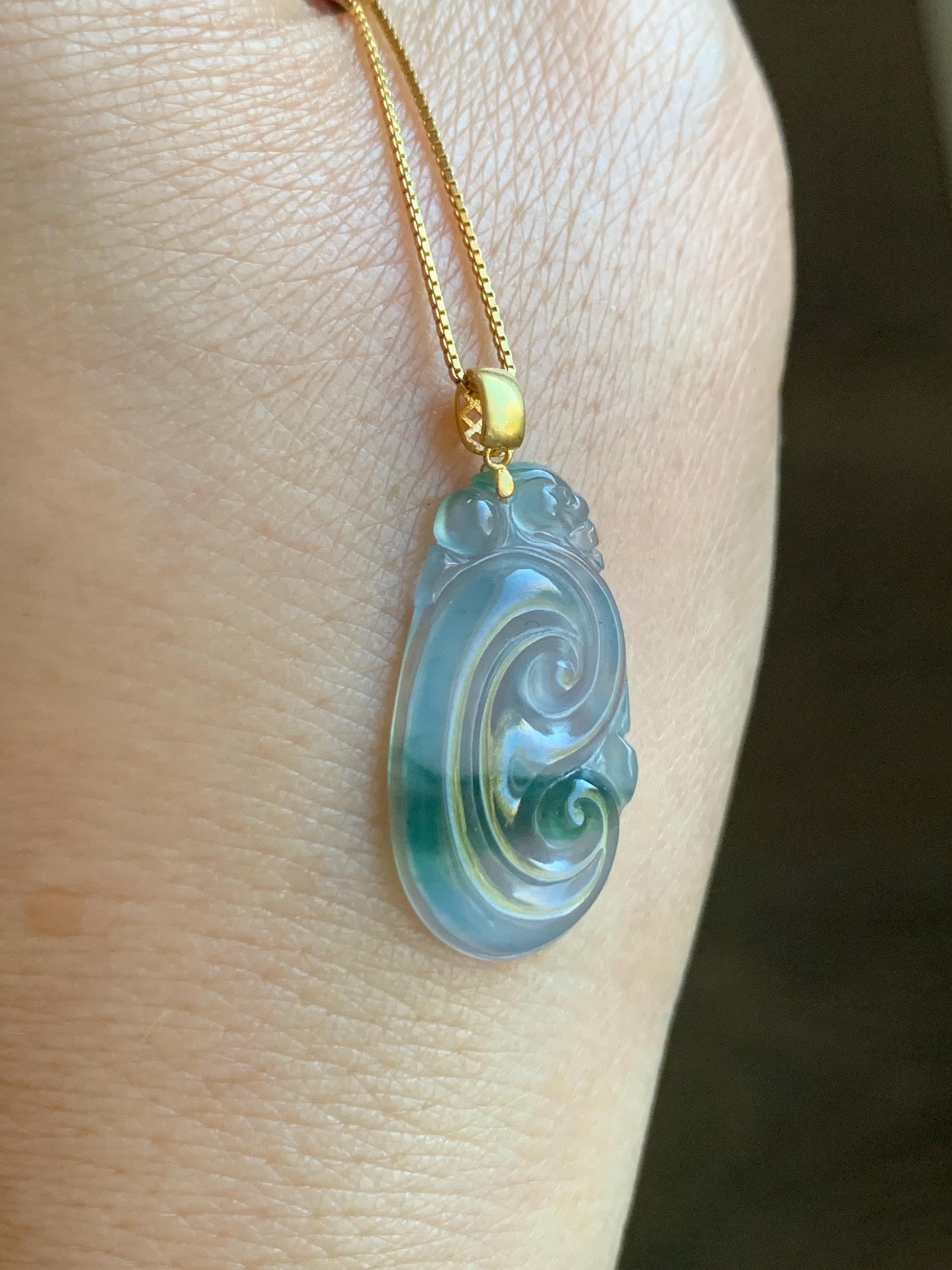 Natural Guatemalan Icy Highly Translucent Light Teal Blue & Green Marbled Jadeite Ruyi Pendant 18K Yellow Gold 天然老种冰危浅蓝飘绿起光翡翠如意镶嵌吊坠 F