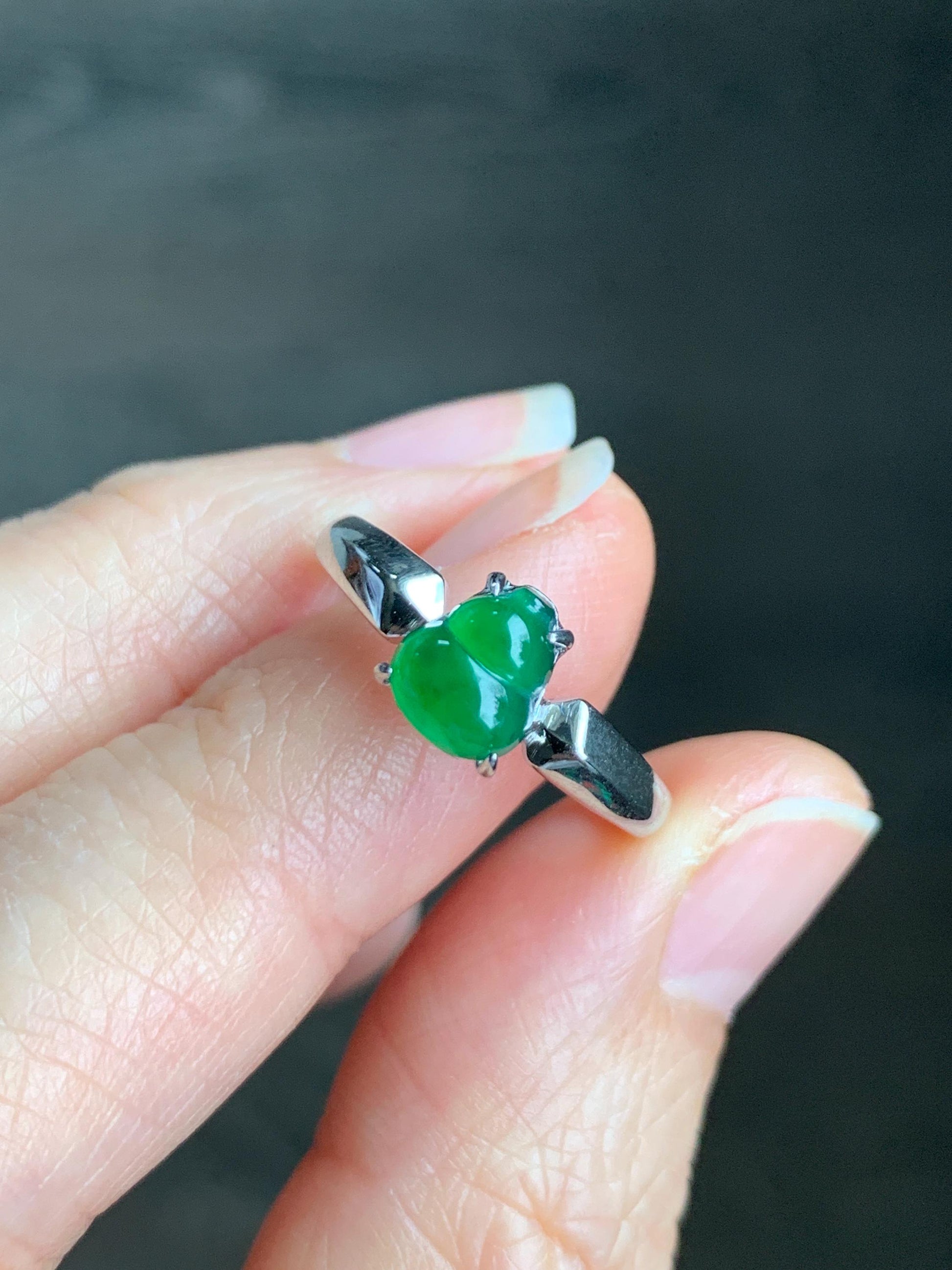 Natural Guatemalan Icy Translucent Vibrant Green Jadeite Gourd Hulu Solitaire Ring Sterling Silver Size 7 Adjustable