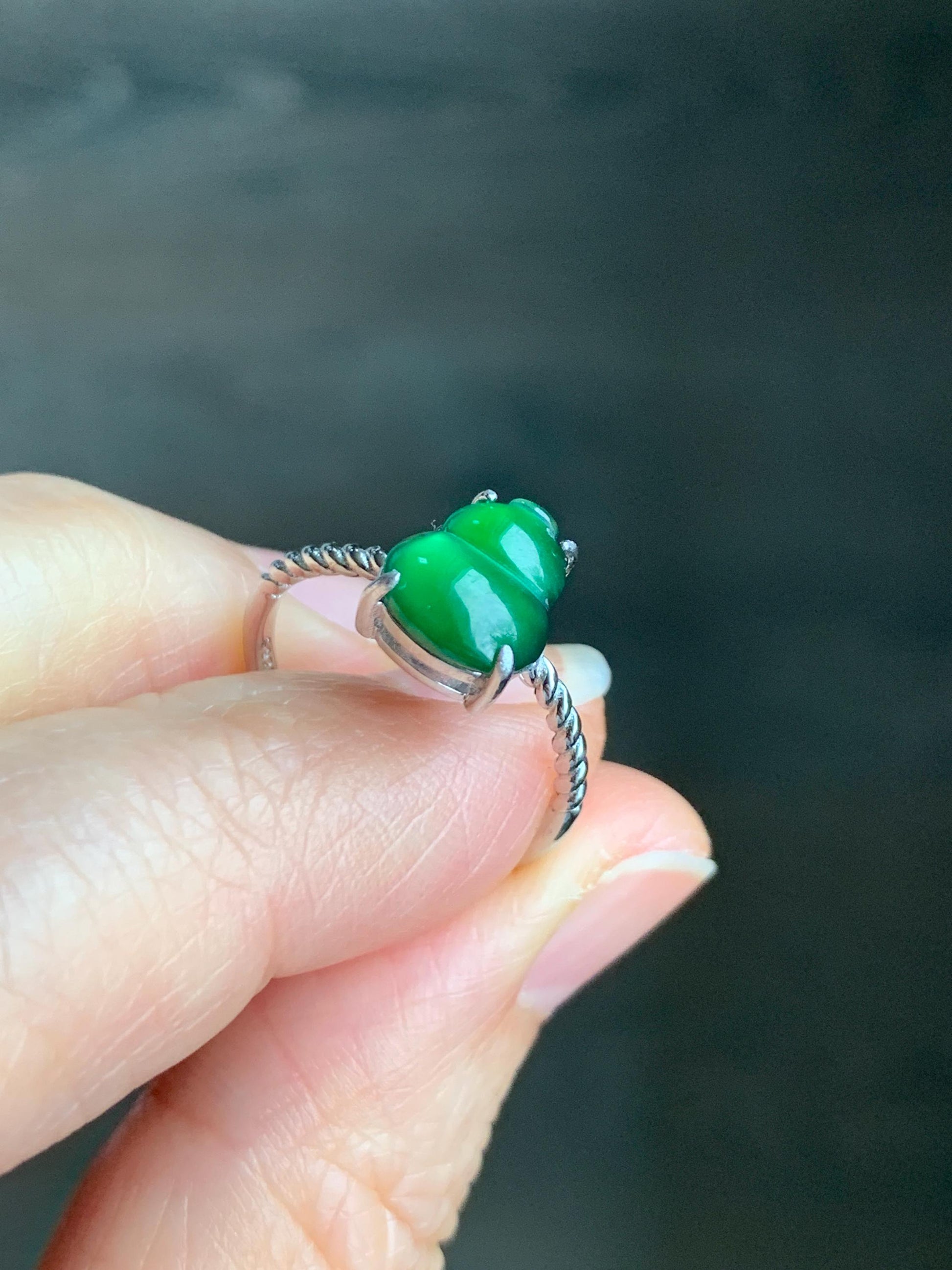 Natural Guatemalan Icy Translucent Vibrant Green Jadeite Gourd Hulu Solitaire Ring Sterling Silver Size 7 Adjustable