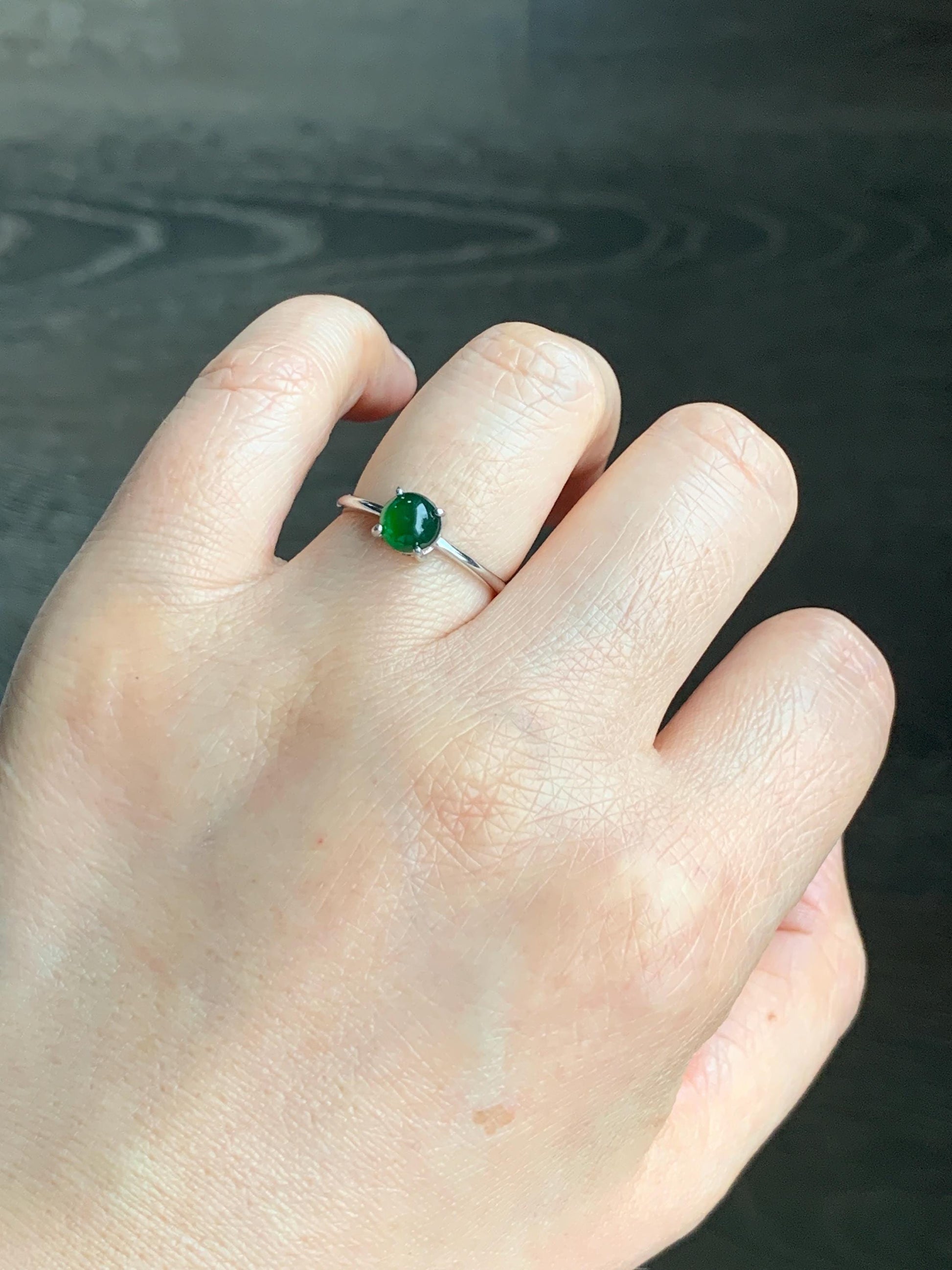 Natural Guatemalan Grade A Icy Translucent Vibrant Green Jadeite Solitaire Style Ring Sterling Silver Size Adjustable 天然冰危绿翡翠银镶戒指 DKLM68