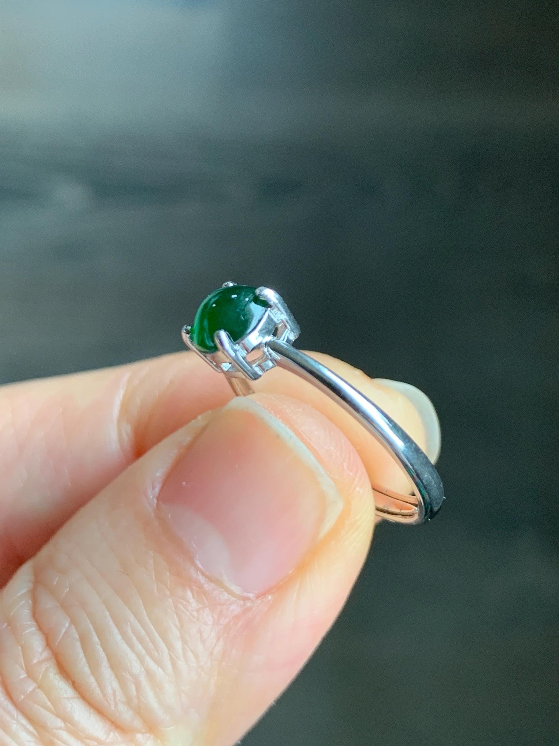 Natural Guatemalan Grade A Icy Translucent Vibrant Green Jadeite Solitaire Style Ring Sterling Silver Size Adjustable 天然冰危绿翡翠银镶戒指 DKLM68