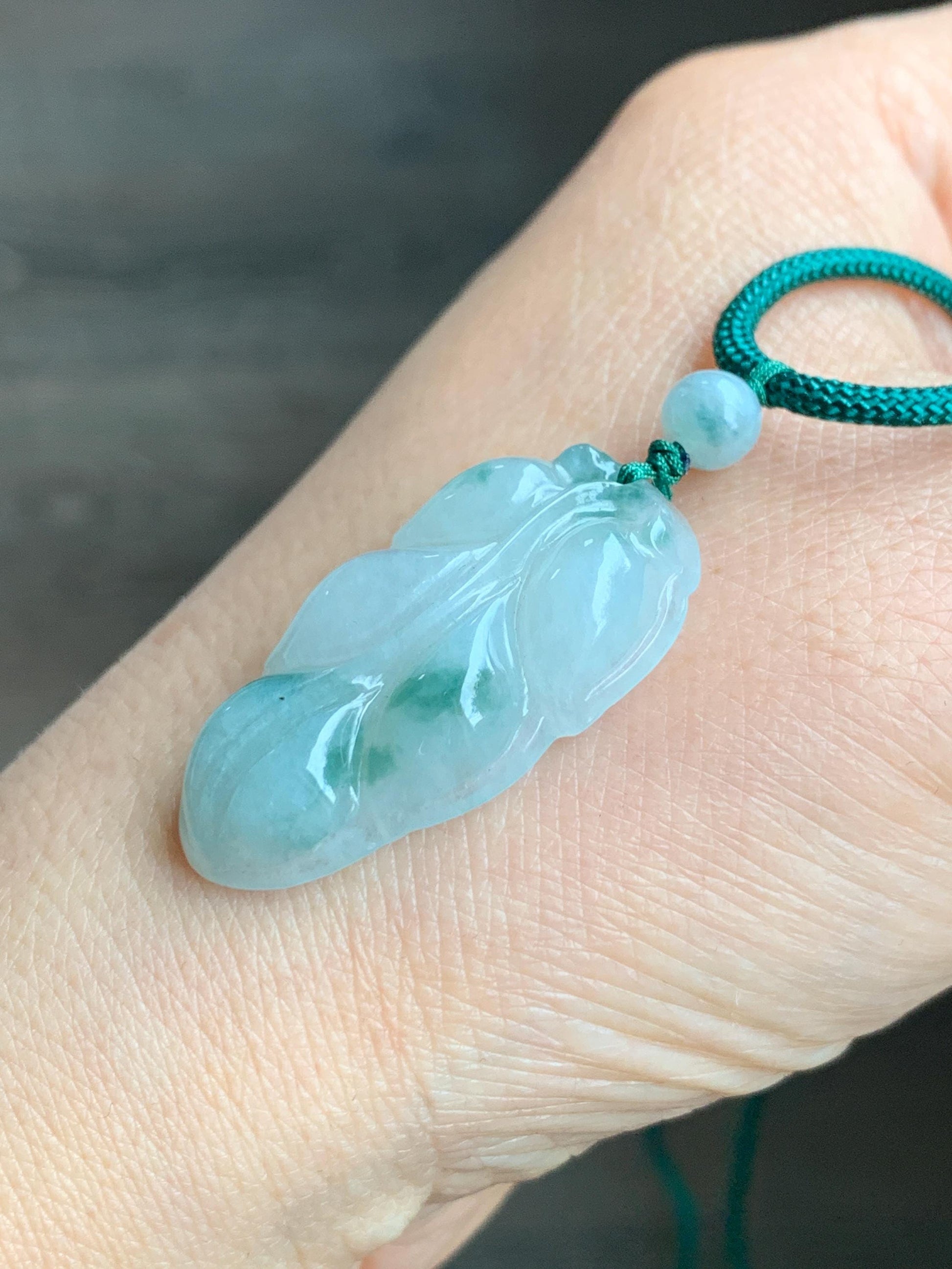 Natural Grade A Icy Translucent Gelatinous Green Marbled Jadeite Leaf Pendant Rope Necklace 25" Adjustable 8g 天然老种冰晴飘花翡翠大叶有成吊坠项链