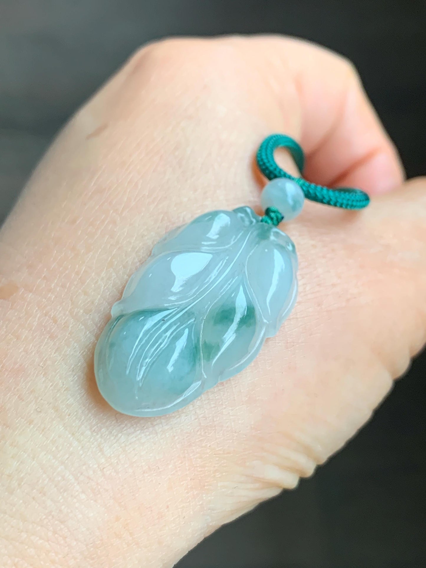 Natural Grade A Icy Translucent Gelatinous Green Marbled Jadeite Leaf Pendant Rope Necklace 25" Adjustable 8g 天然老种冰晴飘花翡翠大叶有成吊坠项链