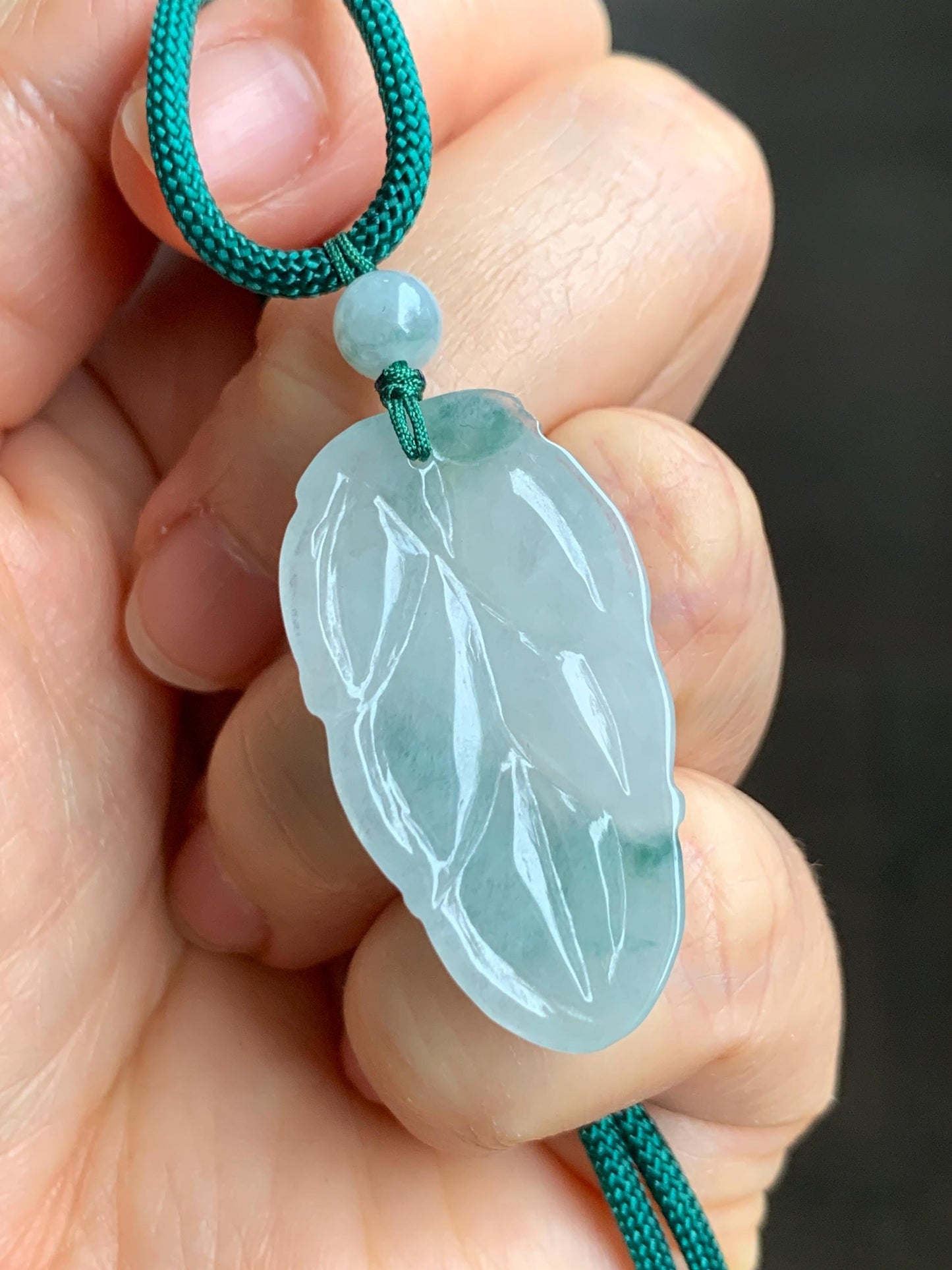 Natural Grade A Icy Translucent Gelatinous Green Marbled Jadeite Leaf Pendant Rope Necklace 25" Adjustable 8g 天然老种冰晴飘花翡翠大叶有成吊坠项链