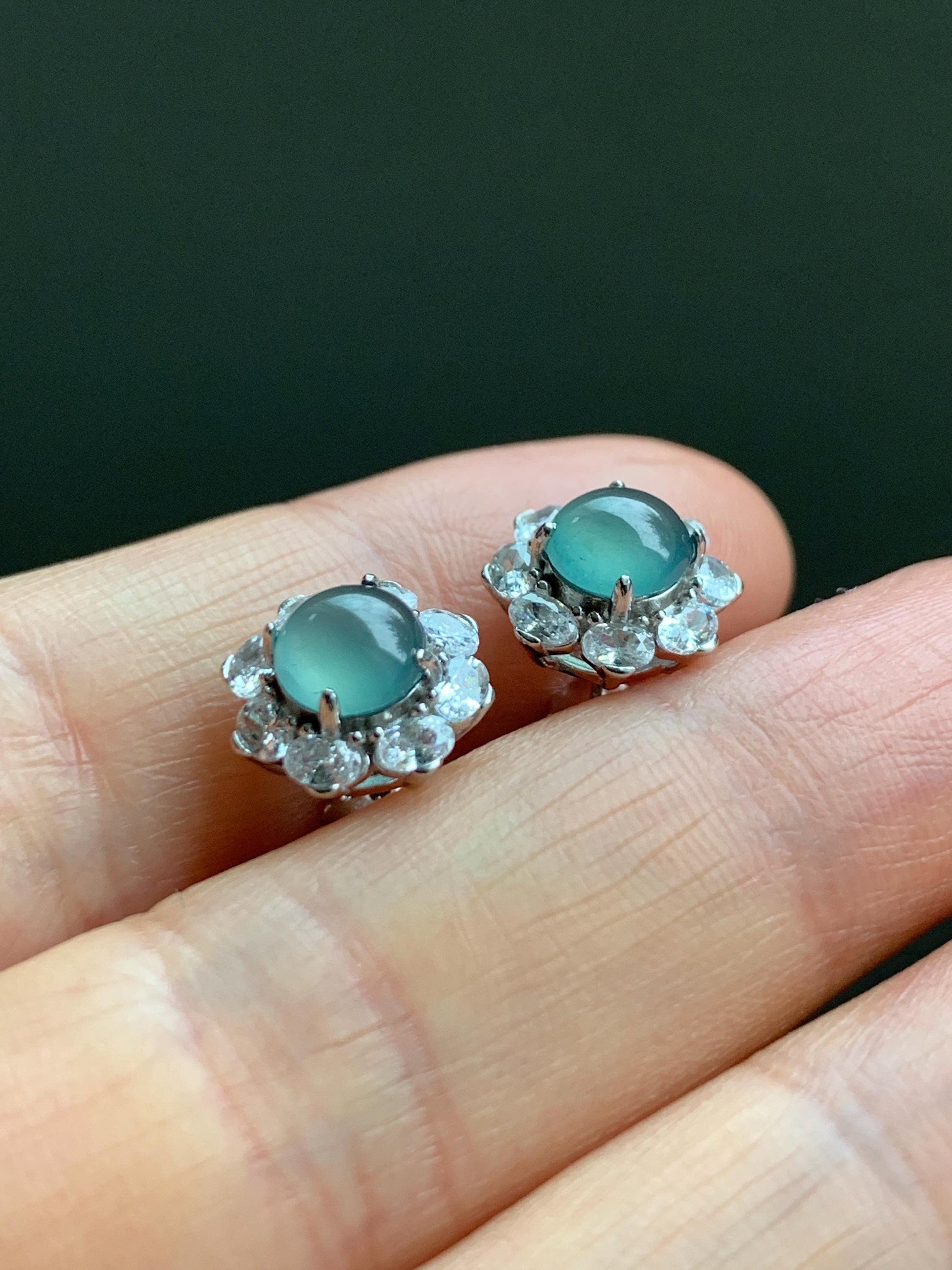 Natural Guatemalan Grade A Icy Highly Translucent Light Teal Green Jadeite Round Stud Earrings Sterling Silver 天然冰危淡蓝绿翡翠蛋面银镶耳钉 QLL88