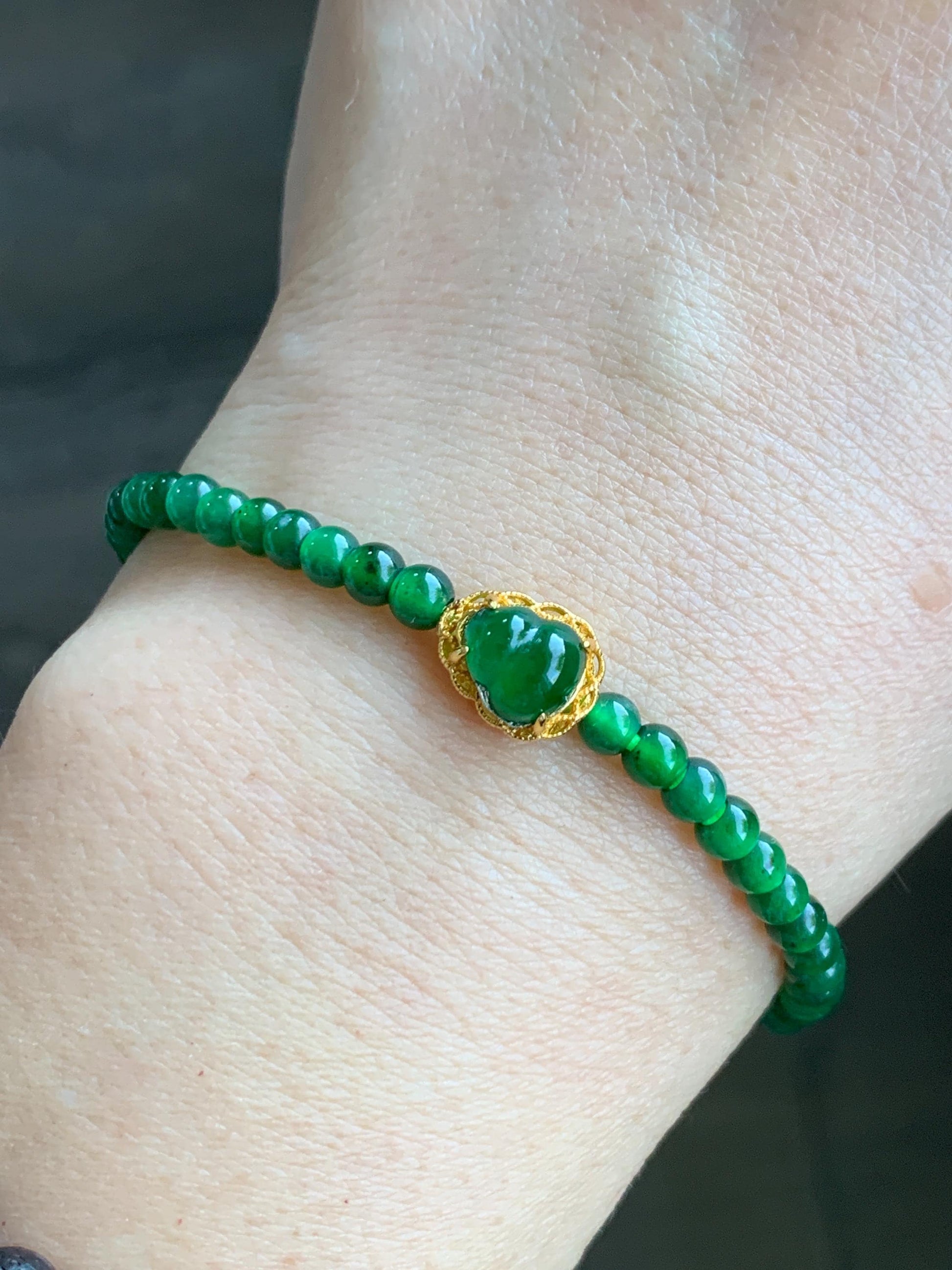 Natural Grade A Guatemalan Icy Translucent Vibrant Green Jadeite Beads Gourd Goldfish Charms Beaded Bracelet Sterling Silver