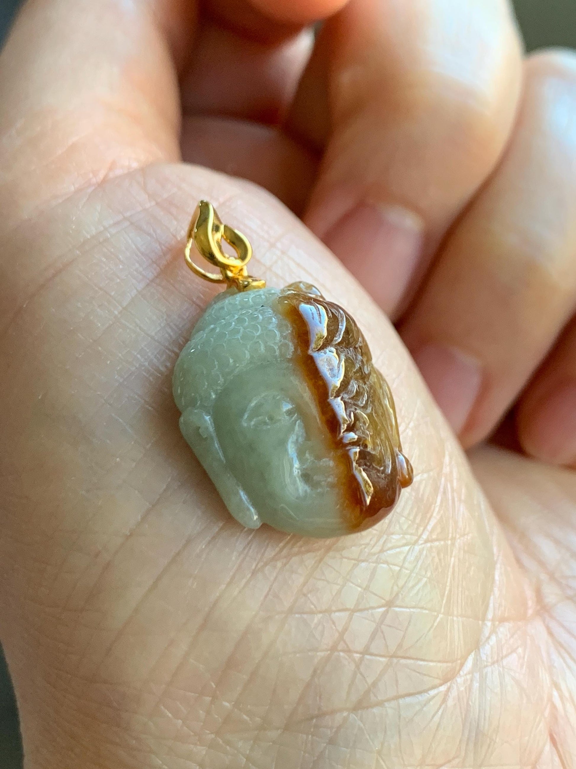 Certified Natural Grade A Icy Translucent Bicolored Rich Cognac Jadeite Kind and Evil Pendant 18K Yellow Gold 5g 天然双色飘红翡翠一念之间佛头镶嵌吊坠 7422