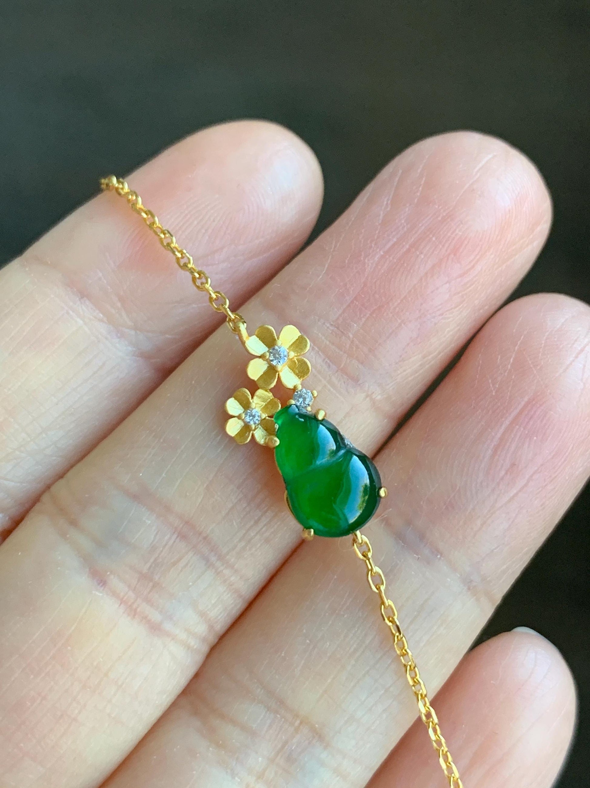 Natural Grade A Guatemalan Icy Translucent Vibrant Green Gourd Hulu Jadeite & Flowers Chain Bracelet Sterling Silver 6.5" 天然冰危绿翡翠葫芦梅花银手链