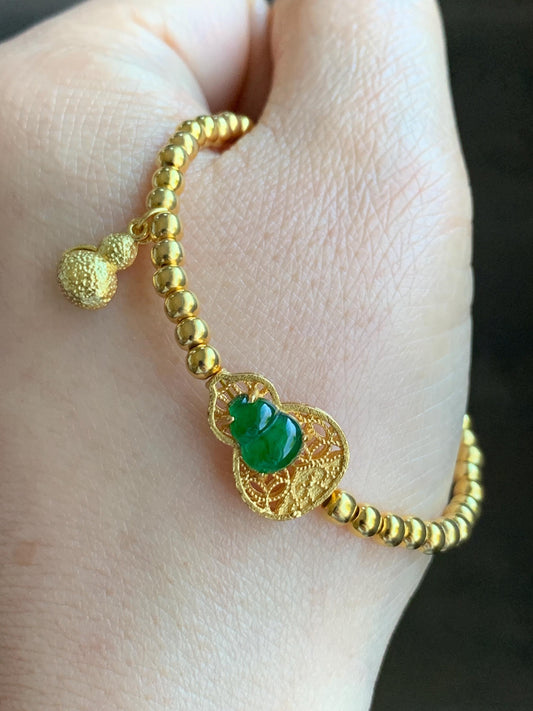 Natural Guatemalan Icy Translucent Vibrant Green Gourd Hulu Jadeite Beaded Chain Bracelet w/ Charm Sterling Silver 6"-7.25” 天然冰危绿翡翠葫芦银镶手链