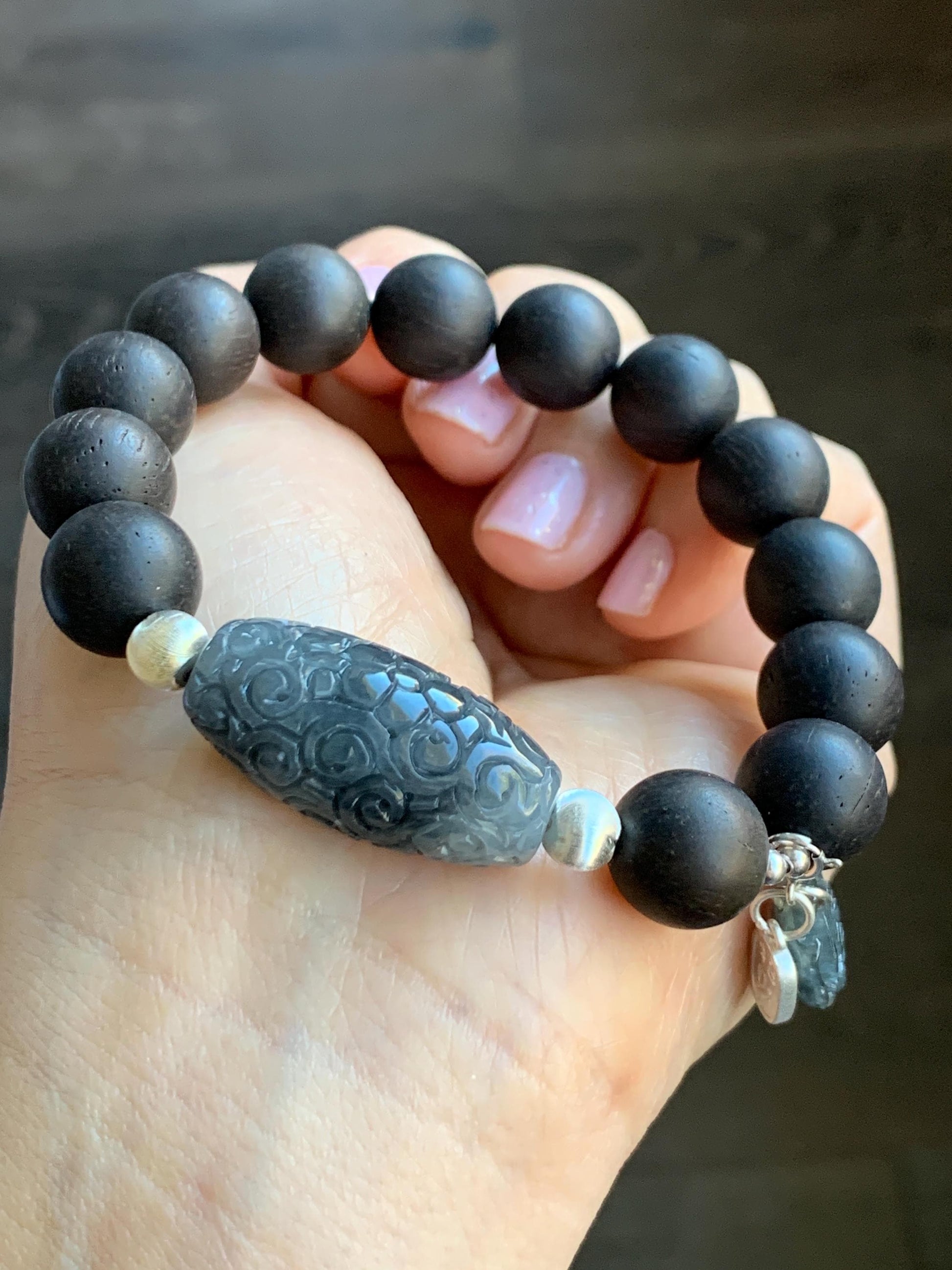 Natural Grade A Icy Translucent Wuji Jadeite Engraved Dzi Bead Rose Charm Wood Beads Beaded Bracelet Sterling Silver 7" 天然冰胶乌鸡翡翠天珠玫瑰花随意扣木珠手串