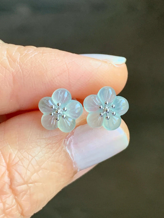 Certified Natural Grade A Icy Highly Translucent Pastel Green Jadeite Cherry Blossom Stud Earrings 18K White Gold 1.2g 天然冰胶晴底起光翡翠梅花镶嵌耳钉