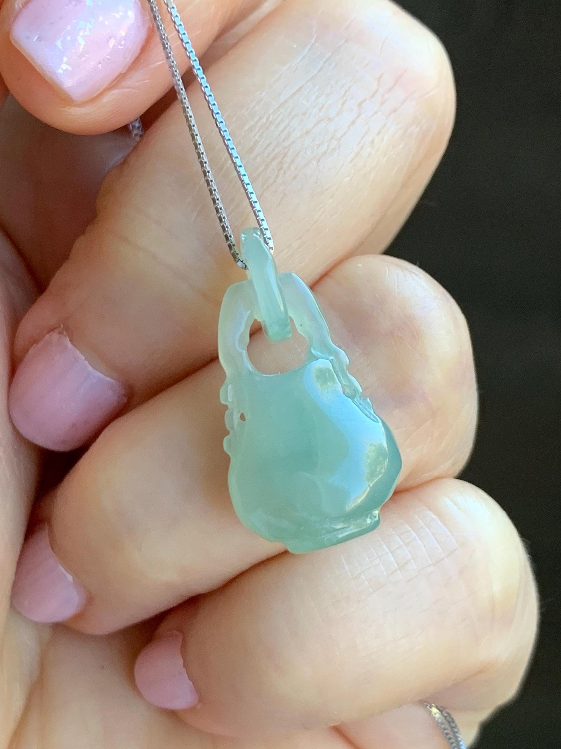 Natural Grade A Icy Translucent Gelatinous Light Green Jadeite Vase w/ Interlocking Bail Pendant Necklace Sterling Silver 天然冰胶晴底翡翠花瓶环环相扣吊坠