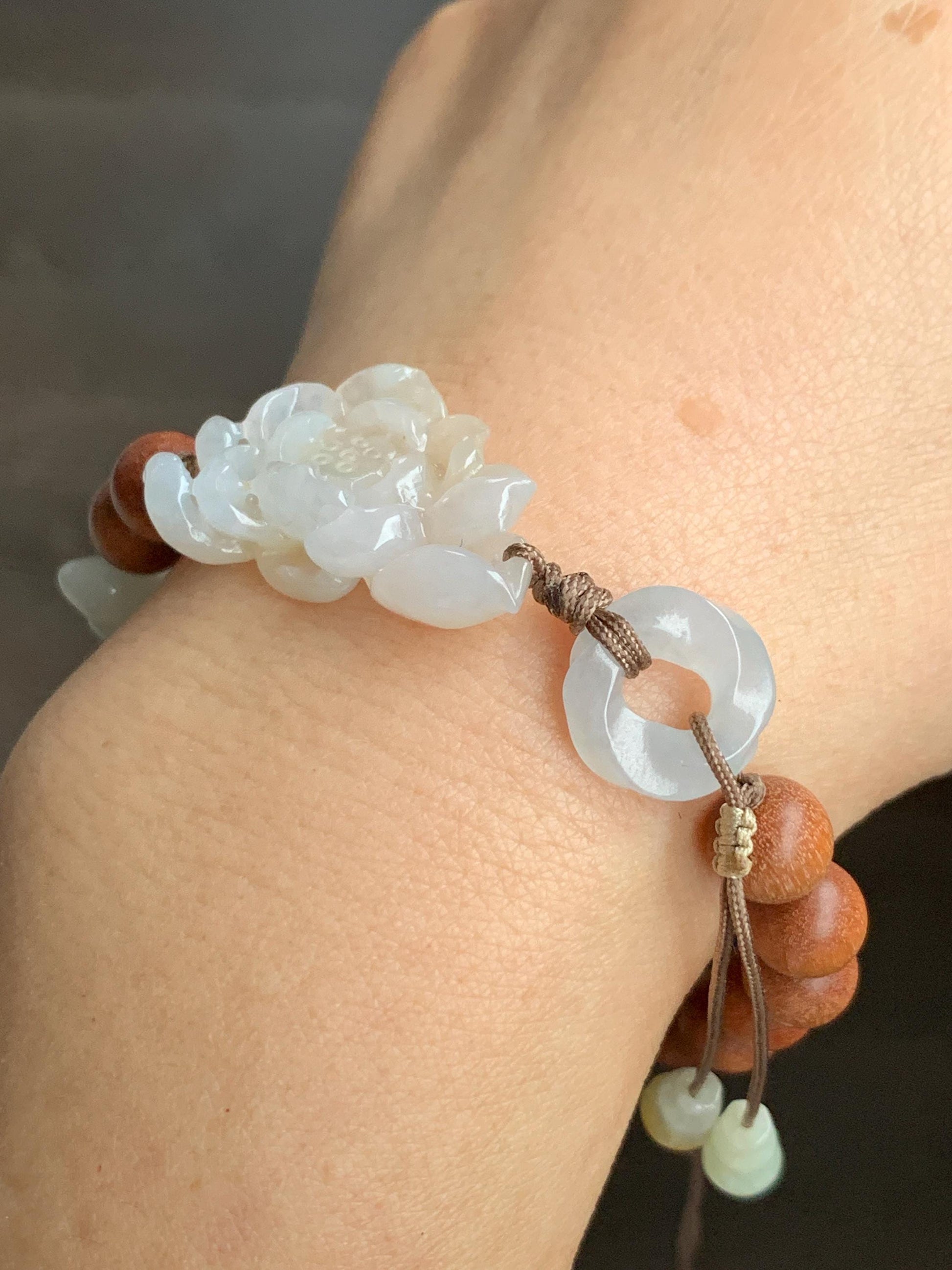Stunning Natural Icy Translucent Light Beige Jadeite Carved 3D Lotus Flower Donut Butterfly Wood Beads Beaded Bracelet 6.75” 天然起胶冰糖黄翡翠莲花木珠手串