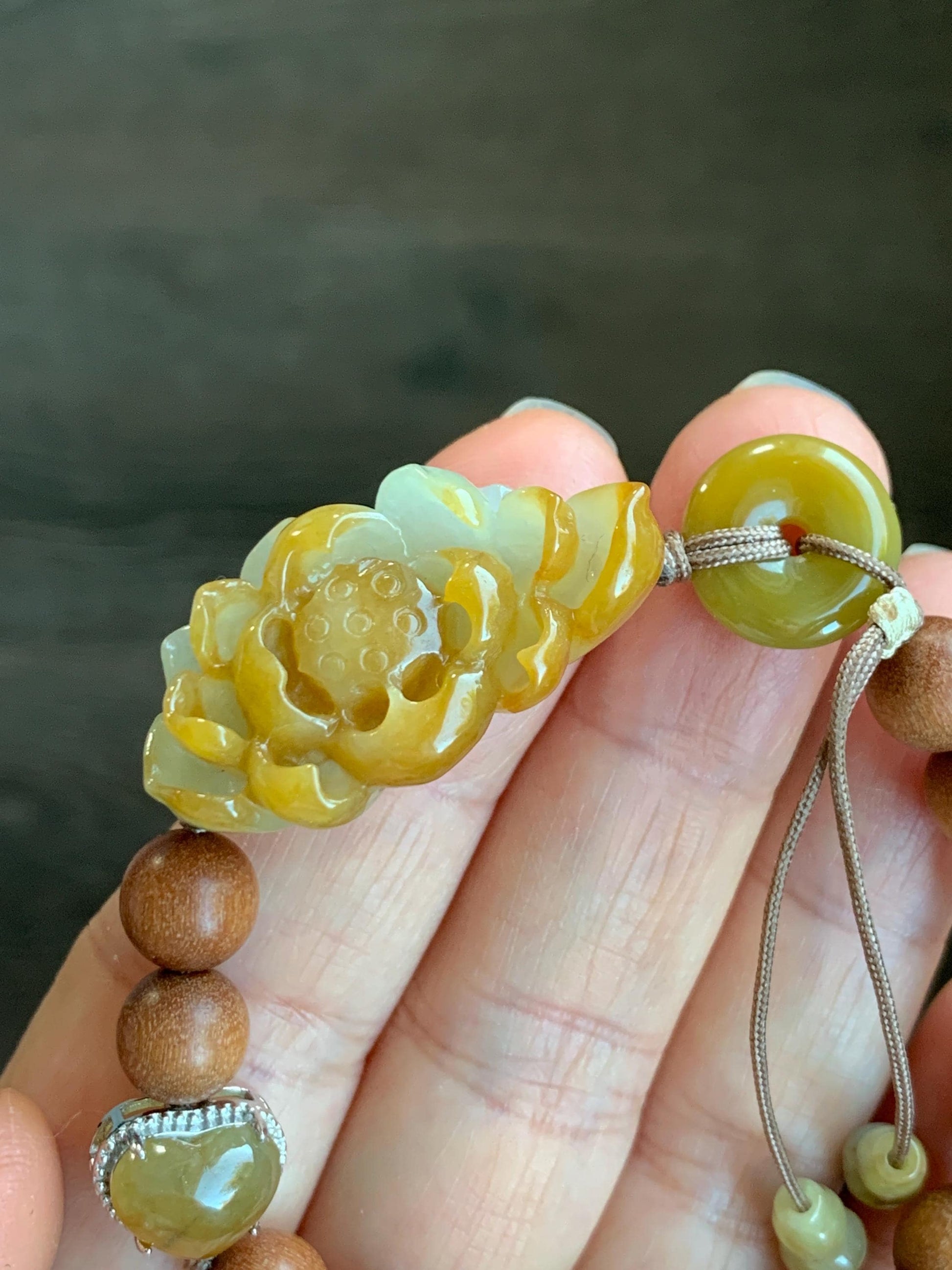 Stunning Natural Icy Translucent Yellow Jadeite Carved 3D Lotus Flower Donut Heart Charm Wood Beads Beaded Bracelet 6.5” 16g 天然起胶冰黄翡翠莲花木珠手串