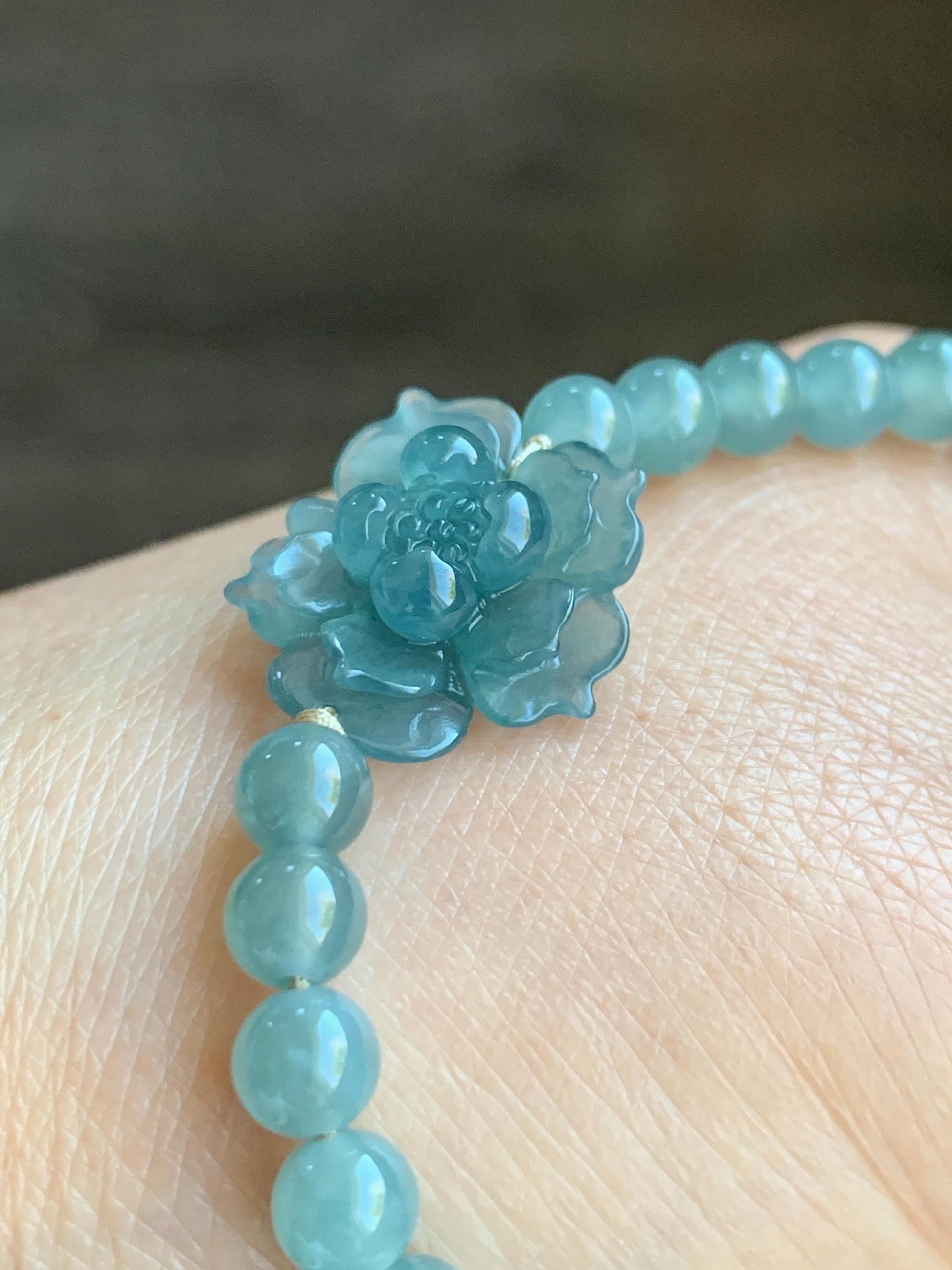 Natural Grade A Guatemalan Icy Highly Translucent Gelatinous Blue Jadeite Lotus Flower Beaded Bracelet 7” 13g 天然冰危蓝翡翠莲花圆珠手串 DLHH819