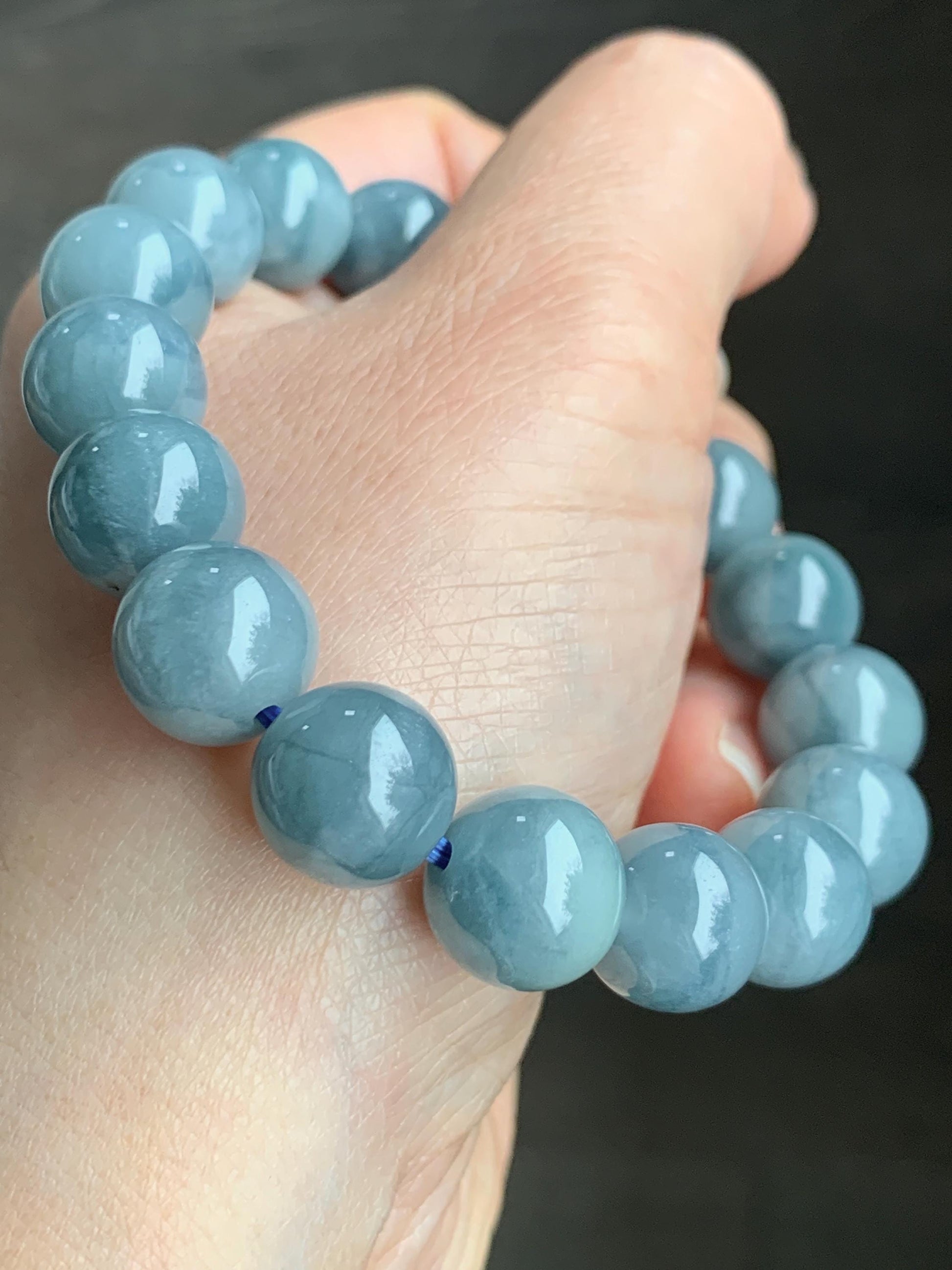 Natural Guatemalan Icy Translucent Dusty Light Blue Dark Blue Marbled Jadeite Beaded Bracelet Stretchy 7.25” 11.7mm 47g 天然冰危淡蓝飘花翡翠珠手串 DLP200