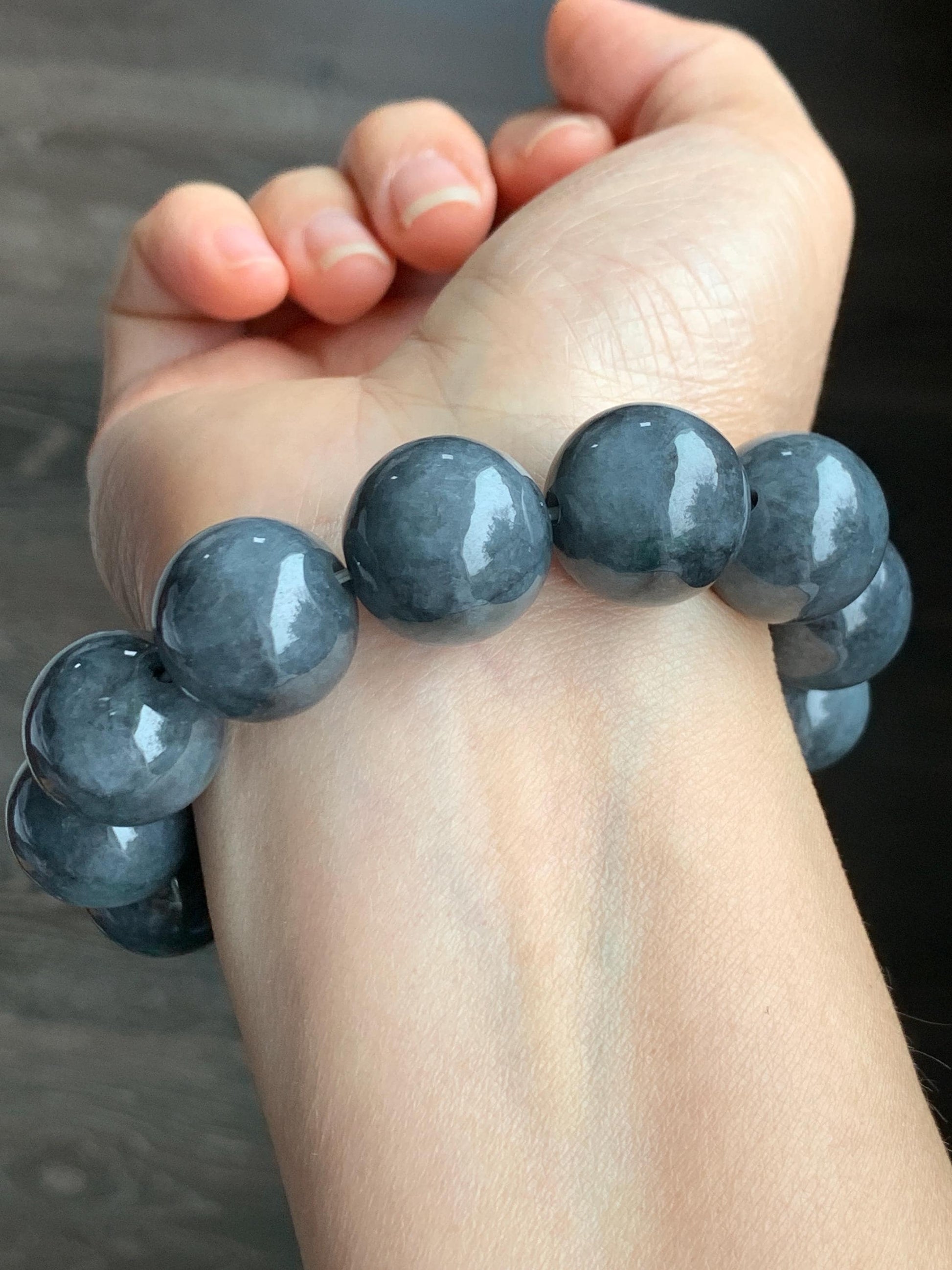 Natural Grade A Semi-translucent Dark Wuji Jadeite Large Round Beads Beaded Bracelet Stretchy 17.4 mm 8” 116g 大卡天然乌鸡翡翠手串 GWJM150