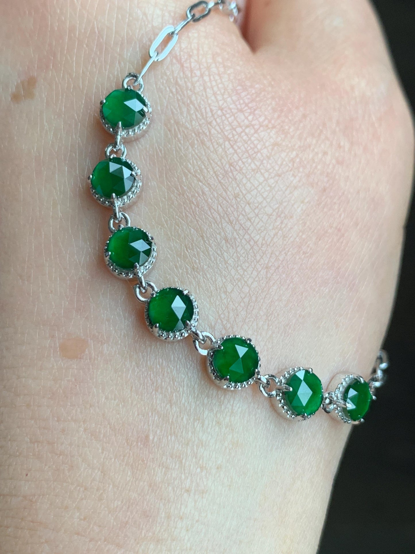Natural Grade A Guatemalan Icy Translucent Vibrant Green Faceted Jadeite 7-Stone Chain Bracelet Sterling Silver 3g