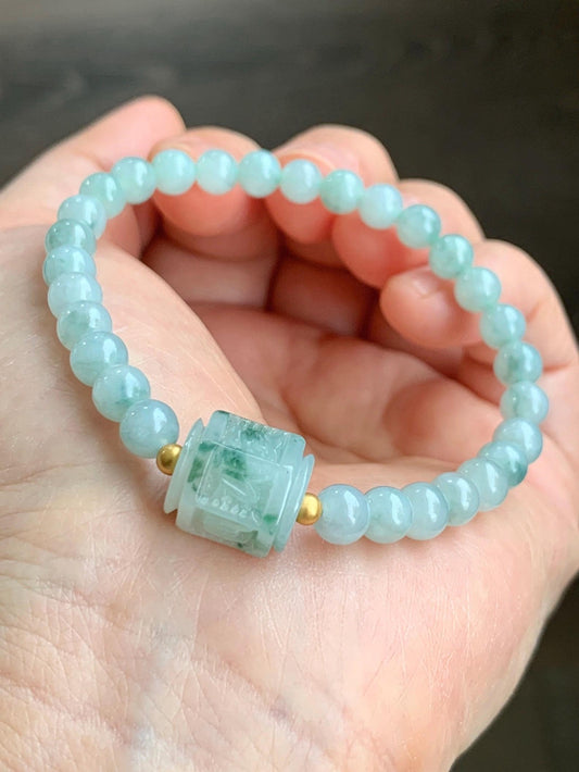 Natural Grade A Icy Translucent Green Marbled Jadeite Jadeite Engraved Six Word Mantra Hexagon Bead Beaded Bracelet Sterling Silver Stretchy 天然冰飘绿花翡翠六字真言珠圆珠手串