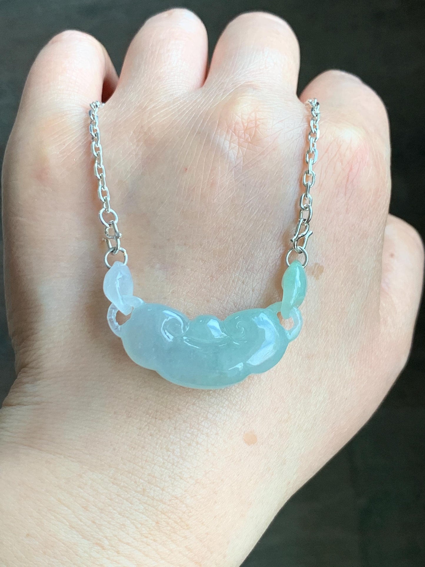 Natural Grade A Icy Translucent Gelatinous light Green Jadeite Ruyi w/ Interlocking Rings Pendant 999 Sterling Silver Necklace Adjustable 15g 天然冰胶晴底翡翠如意玉横足银项链