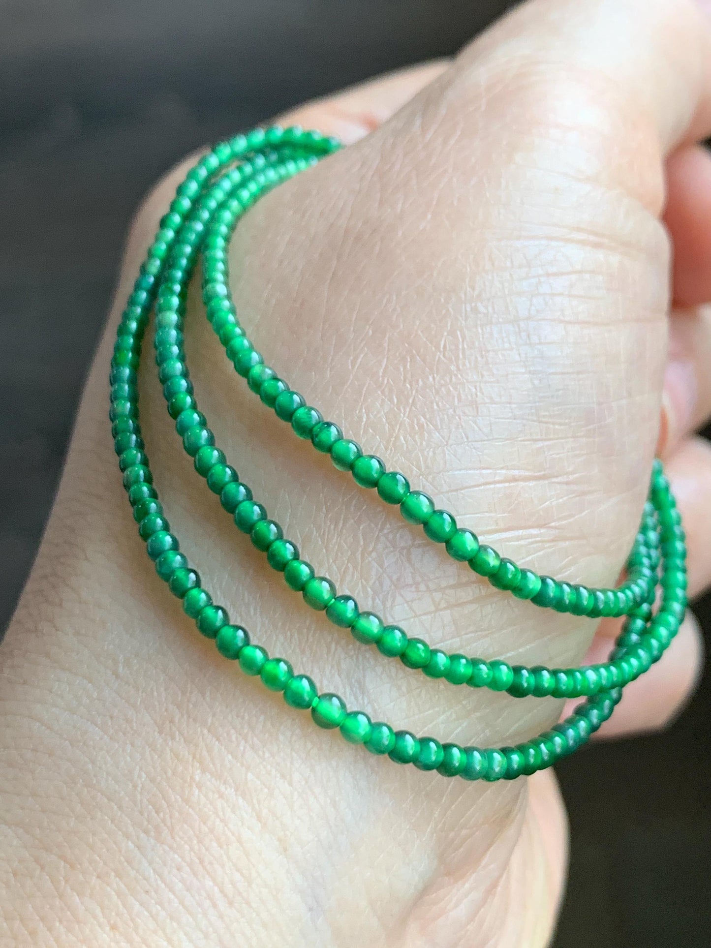 Natural Grade A Guatemalan Icy Translucent Vibrant Green Jadeite Petite Beaded Necklace 18K Yellow Gold
