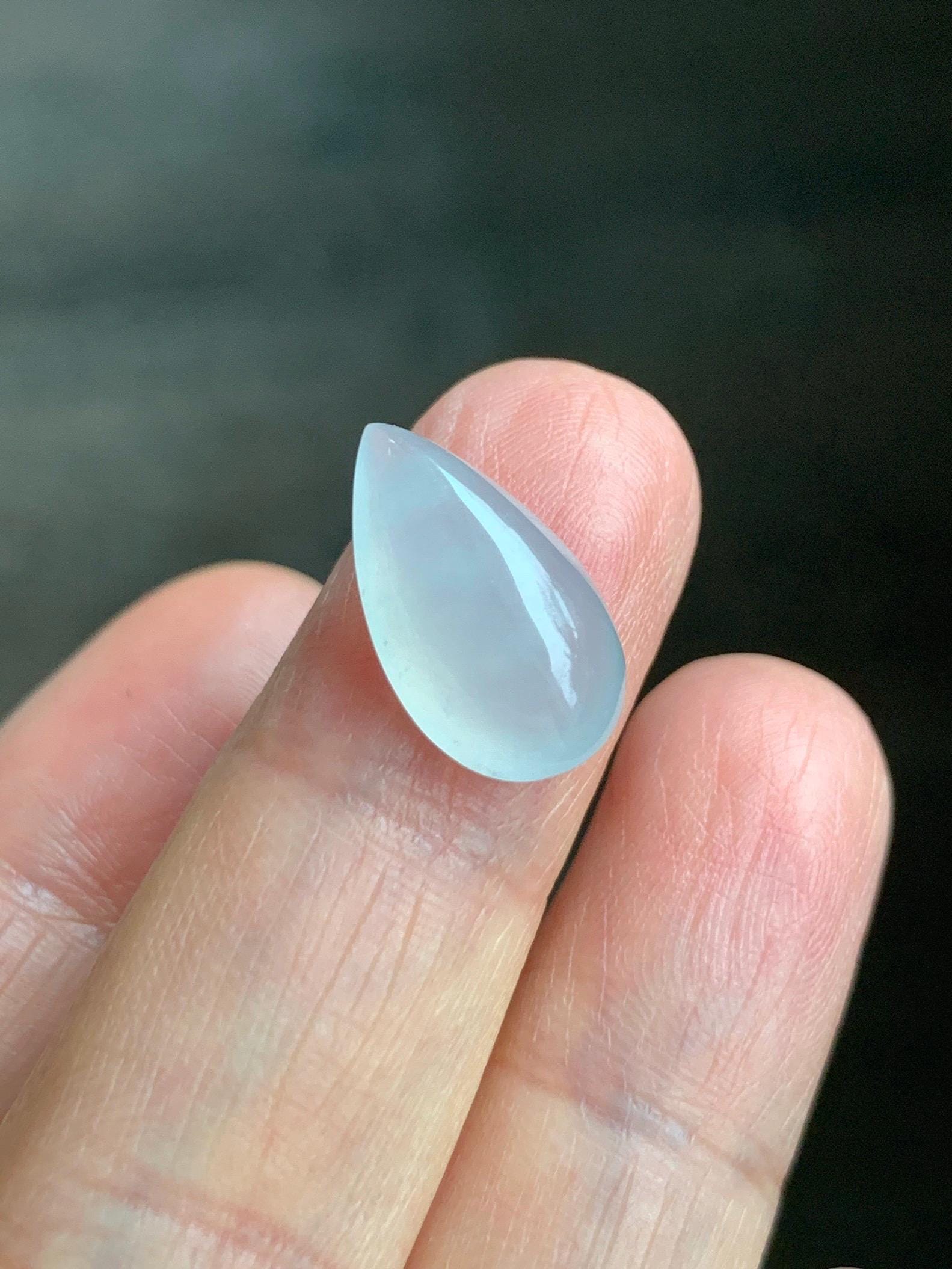 Natural Grade A Old Mine Icy Highly Translucent Gelatinous White Jadeite Teardrop Pear Cabochon Loose Stone 16.99x9.36x6mm 天然老种白冰胶翡翠水滴大蛋面