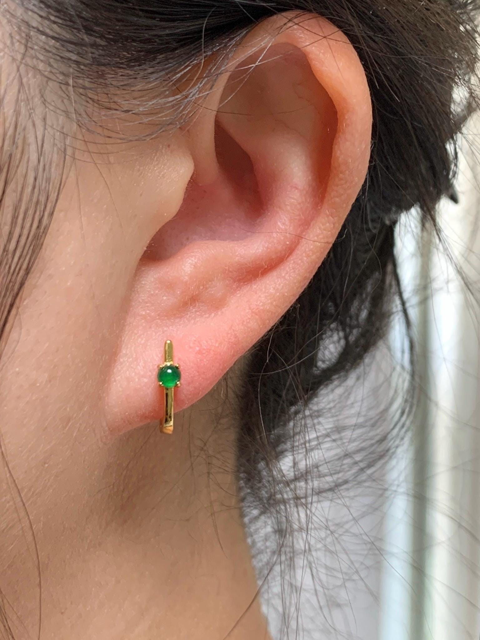 Natural Guatemalan Grade A Icy Translucent Vibrant Green Jadeite Hoop Huggie Earrings Sterling Silver Yellow Gold Overlay 天然冰危绿翡翠银镶耳包 JDEB50