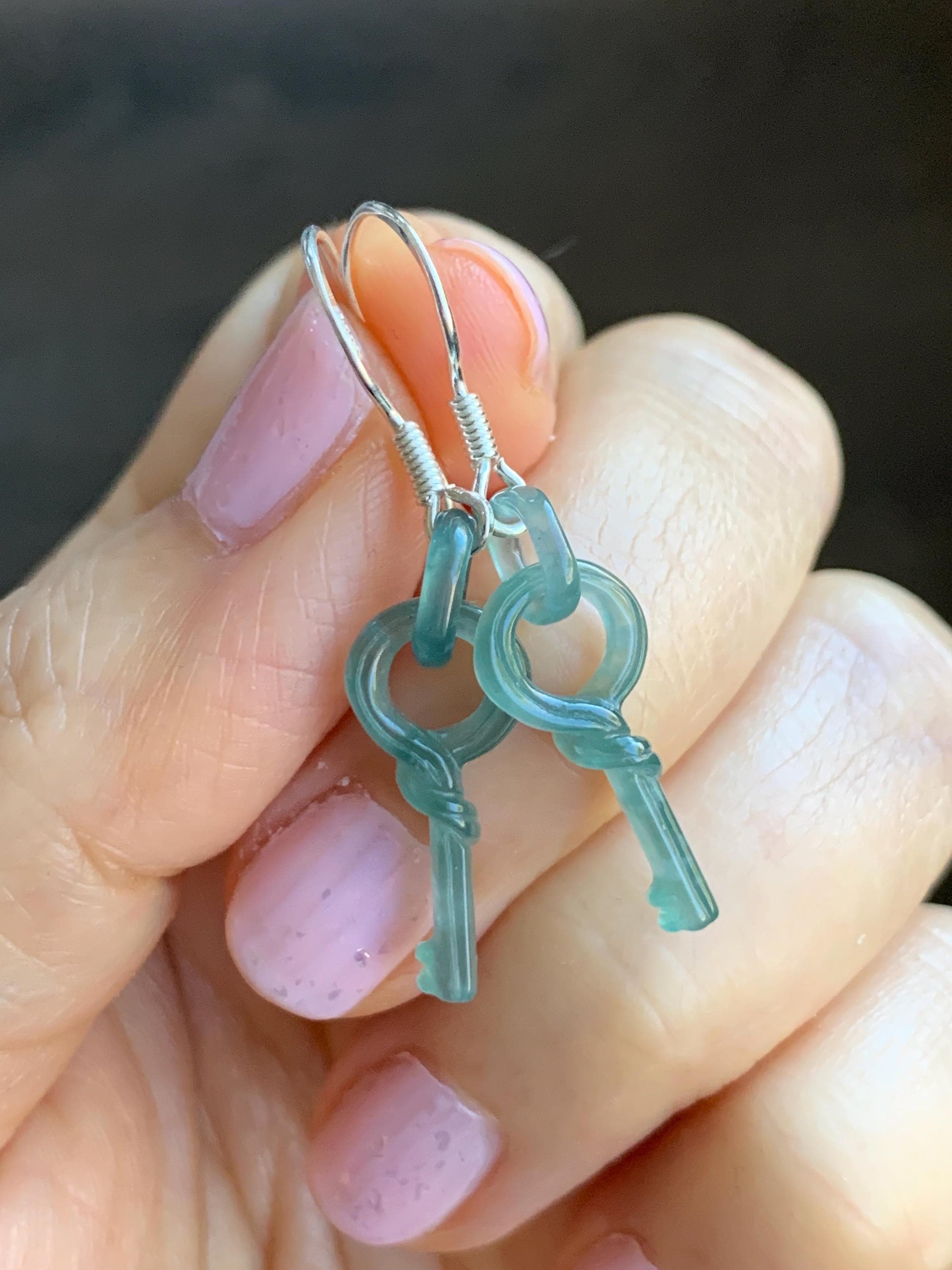 Natural Guatemalan Icy Highly Translucent Dusty Teal Blue Jadeite Keys w/ Interlocking Rings Dangle Earrings Sterling Silver 天然冰危蓝翡翠钥匙环环相扣耳钩