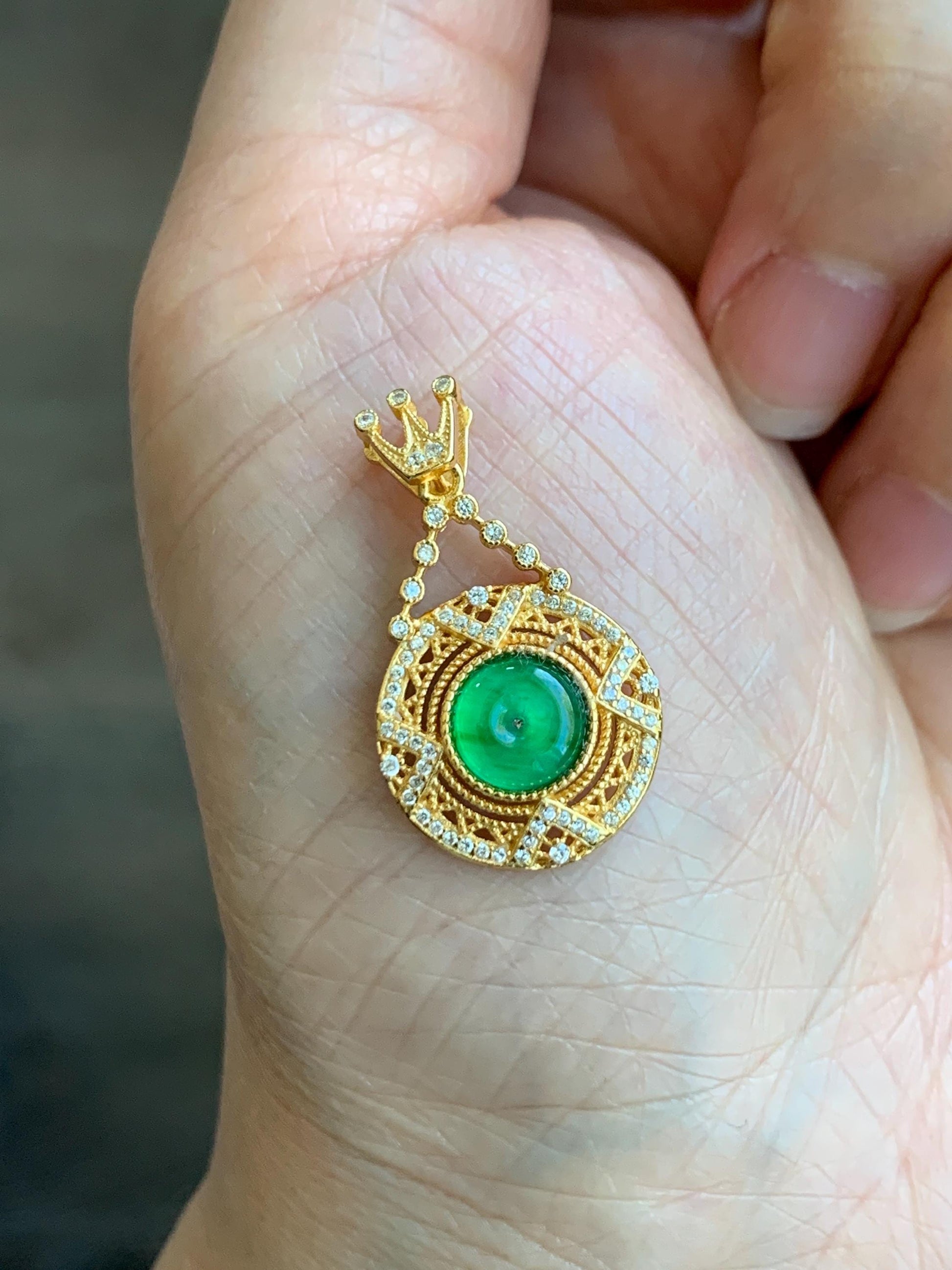 Natural Guatemalan Icy Translucent Vibrant Green Jadeite Ping An Kou Donut Pendant Sterling Silver Yellow Gold Finish 天然冰危绿翡翠迷你平安扣银镶吊坠 MNP66