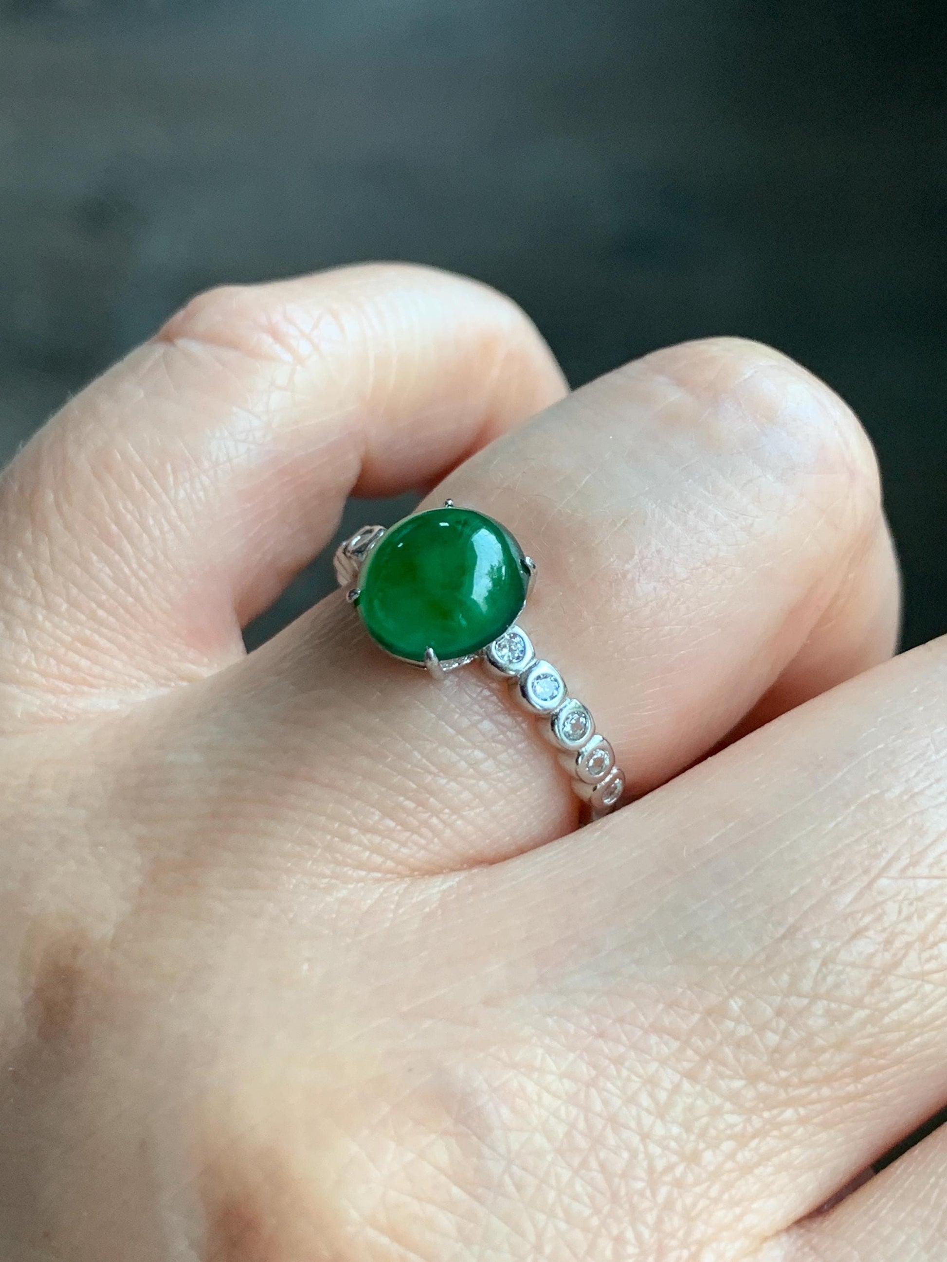Natural Grade A Guatemalan Icy Translucent Vibrant Green Jadeite Solitaire Style Ring Sterling Silver Size Adjustable 天然冰危绿翡翠银镶戒指 WLY77