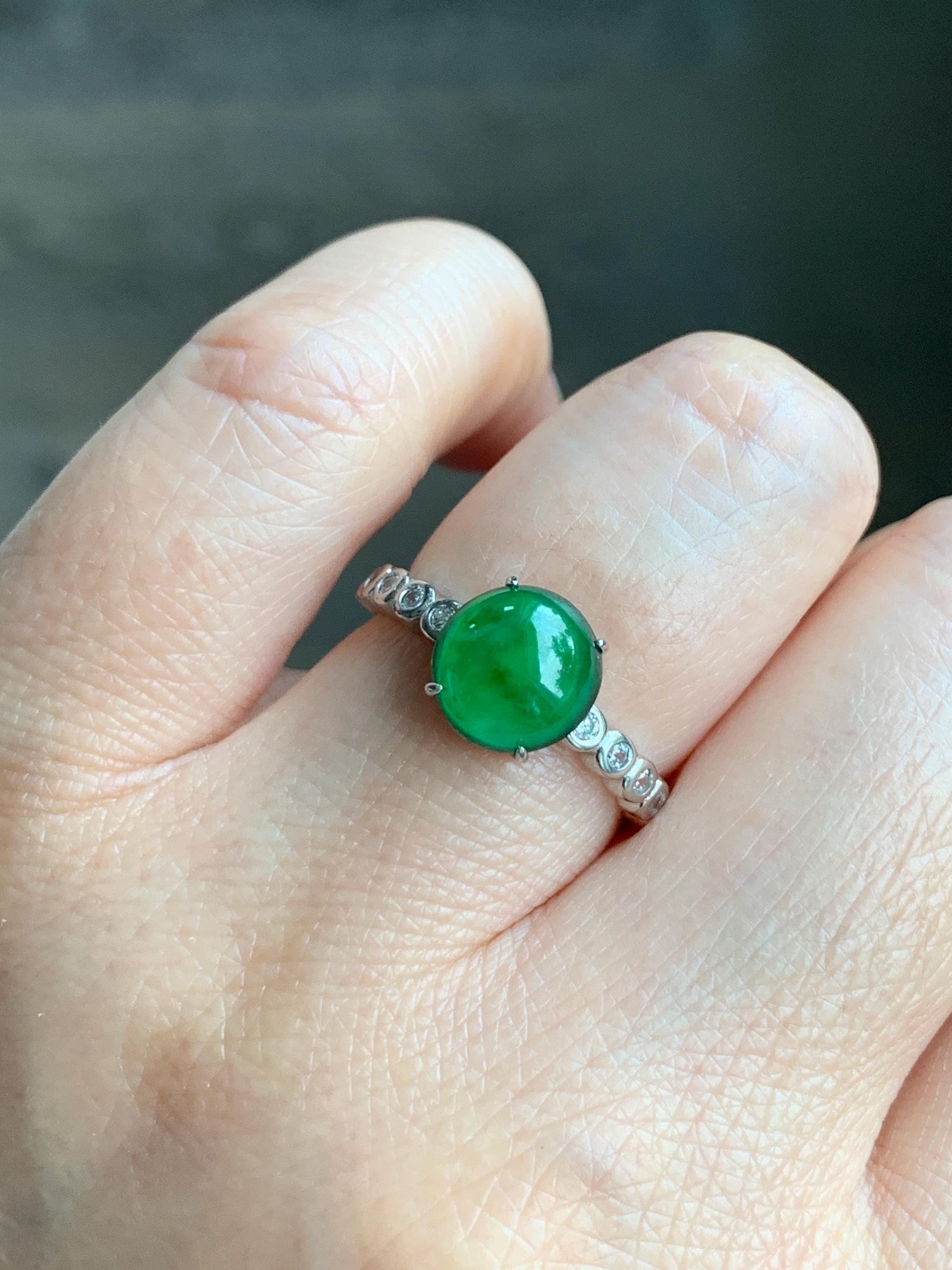 Natural Grade A Guatemalan Icy Translucent Vibrant Green Jadeite Solitaire Style Ring Sterling Silver Size Adjustable 天然冰危绿翡翠银镶戒指 WLY77