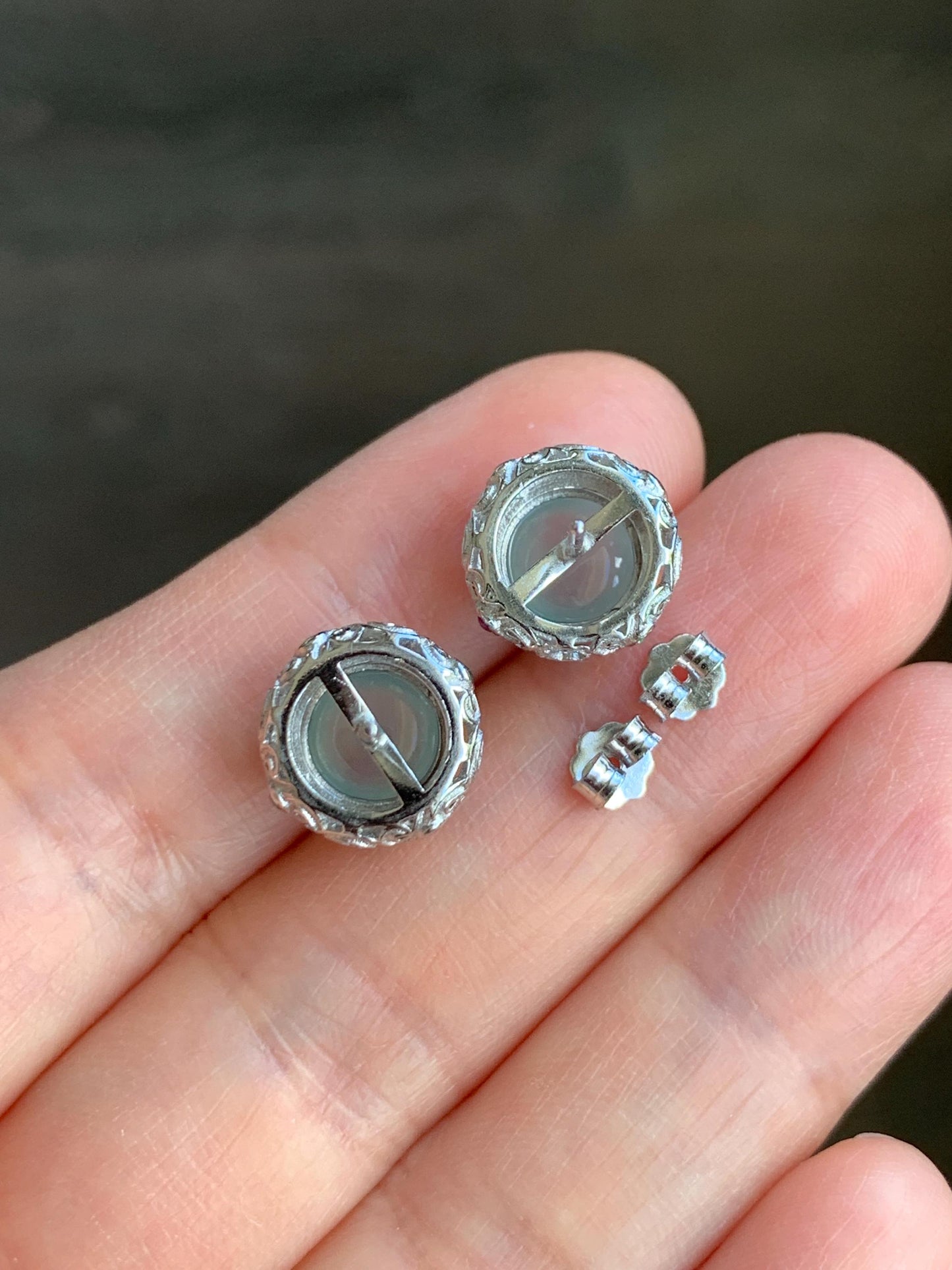 Natural Guatemalan Grade A Icy Highly Translucent Pastel Light Blue Jadeite Round Stud Earrings Sterling Silver 天然冰危淡蓝翡翠蛋面银镶耳钉 DLWD90