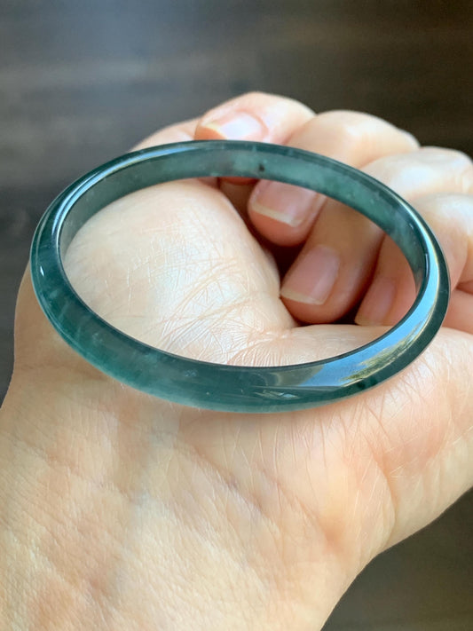 Certified Natural Guatemalan Icy Highly Translucent Gelatinous Dark Teal Blue Jadeite Slim Bangle 52.83mm 14.18g 天然老种冰胶危深蓝翡翠细条手镯 1132