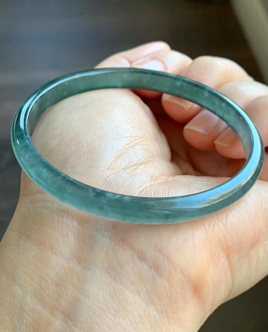 Certified Natural Grade A Guatemalan Icy Highly Translucent Gelatinous Teal Blue Jadeite Slim Bangle 58.8mm 16.35g 天然老种冰胶危蓝飘花翡翠细条手镯 1135