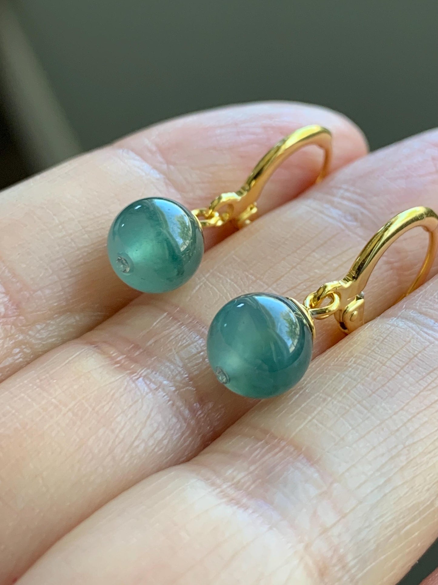 Natural Guatemalan Grade A Icy Highly Translucent Teal Green Marbled Jadeite Beads Lever Back Earrings Sterling Silver YG 天然高冰危飘花翡翠圆珠耳包 G