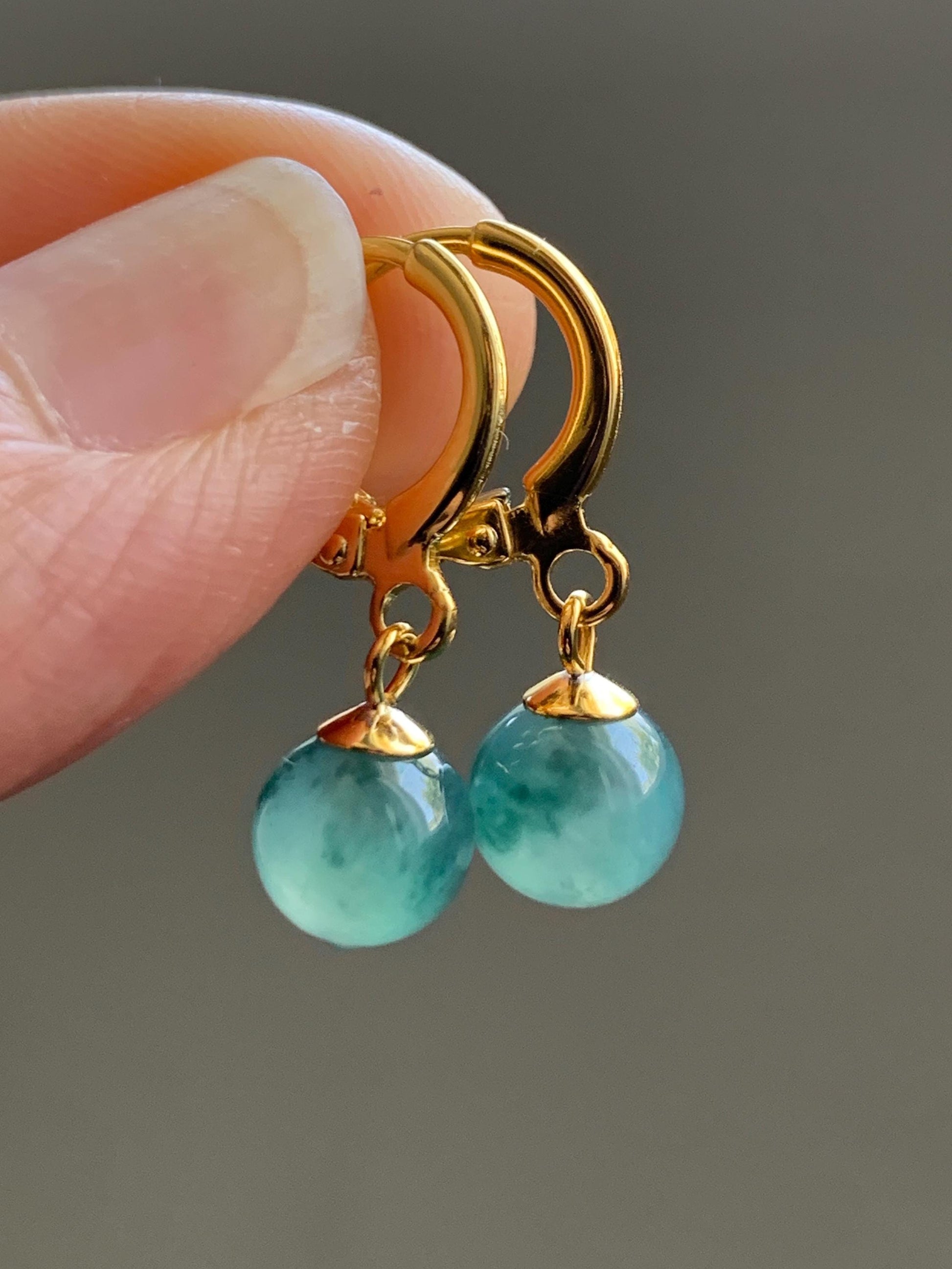 Natural Guatemalan Grade A Icy Highly Translucent Teal Green Marbled Jadeite Beads Lever Back Earrings Sterling Silver YG 天然高冰危飘花翡翠圆珠耳包 G