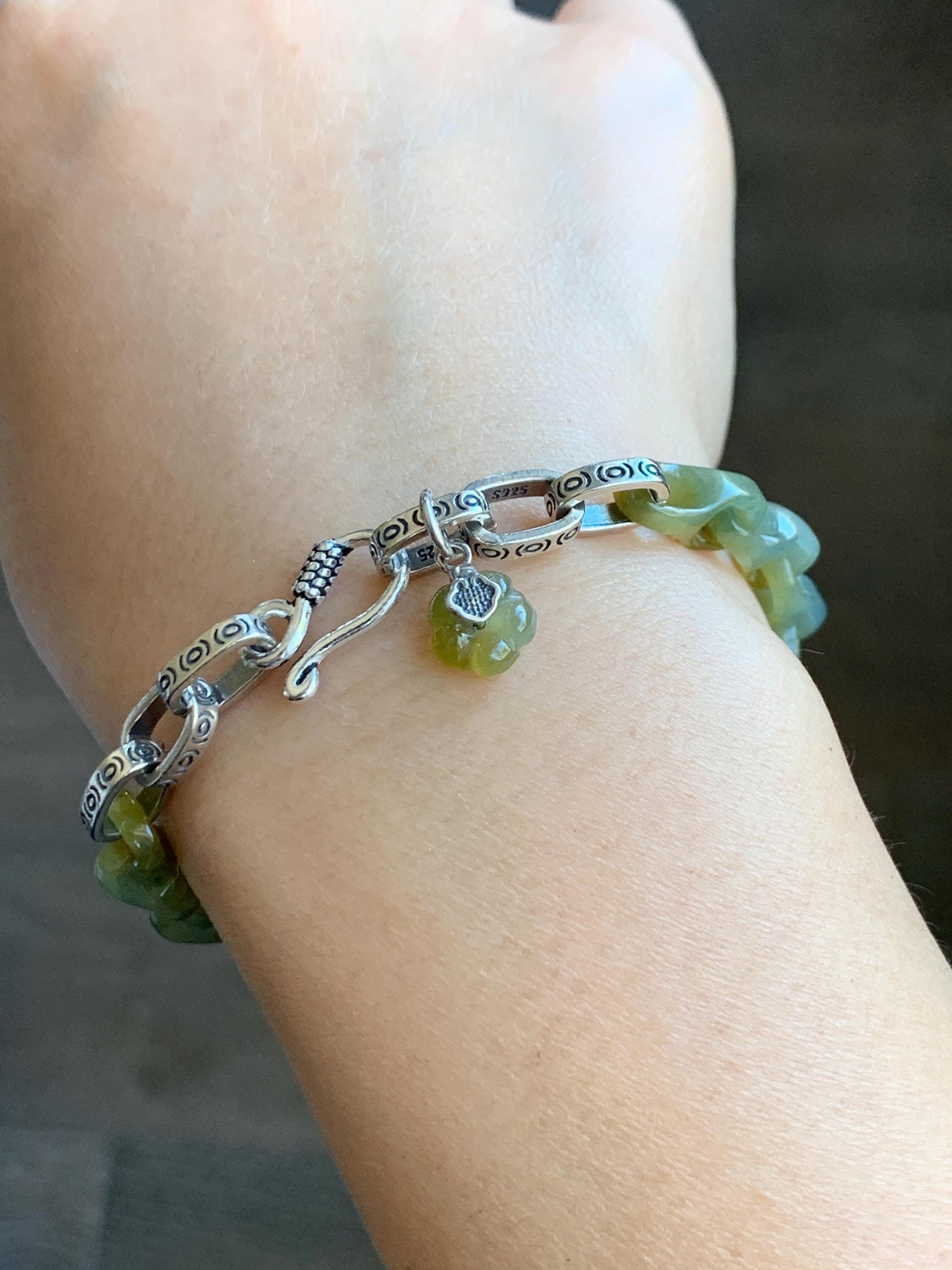 Certified Natural Guatemalan Icy Yellow Marbled Jadeite Interlocking Dragon Bone Link Chain Bracelet Sterling Silver 6.75" 天然冰危蓝加黄翡翠龙骨链手链