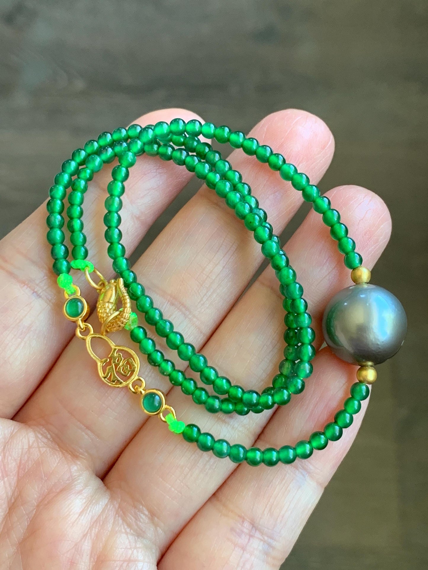 Natural Grade A Guatemalan Icy Translucent Vibrant Green Jadeite Genuine Tahitian Pearl Sterling Silver Beaded Necklace 16” 天然冰危绿翡翠珠大溪地珍珠项链