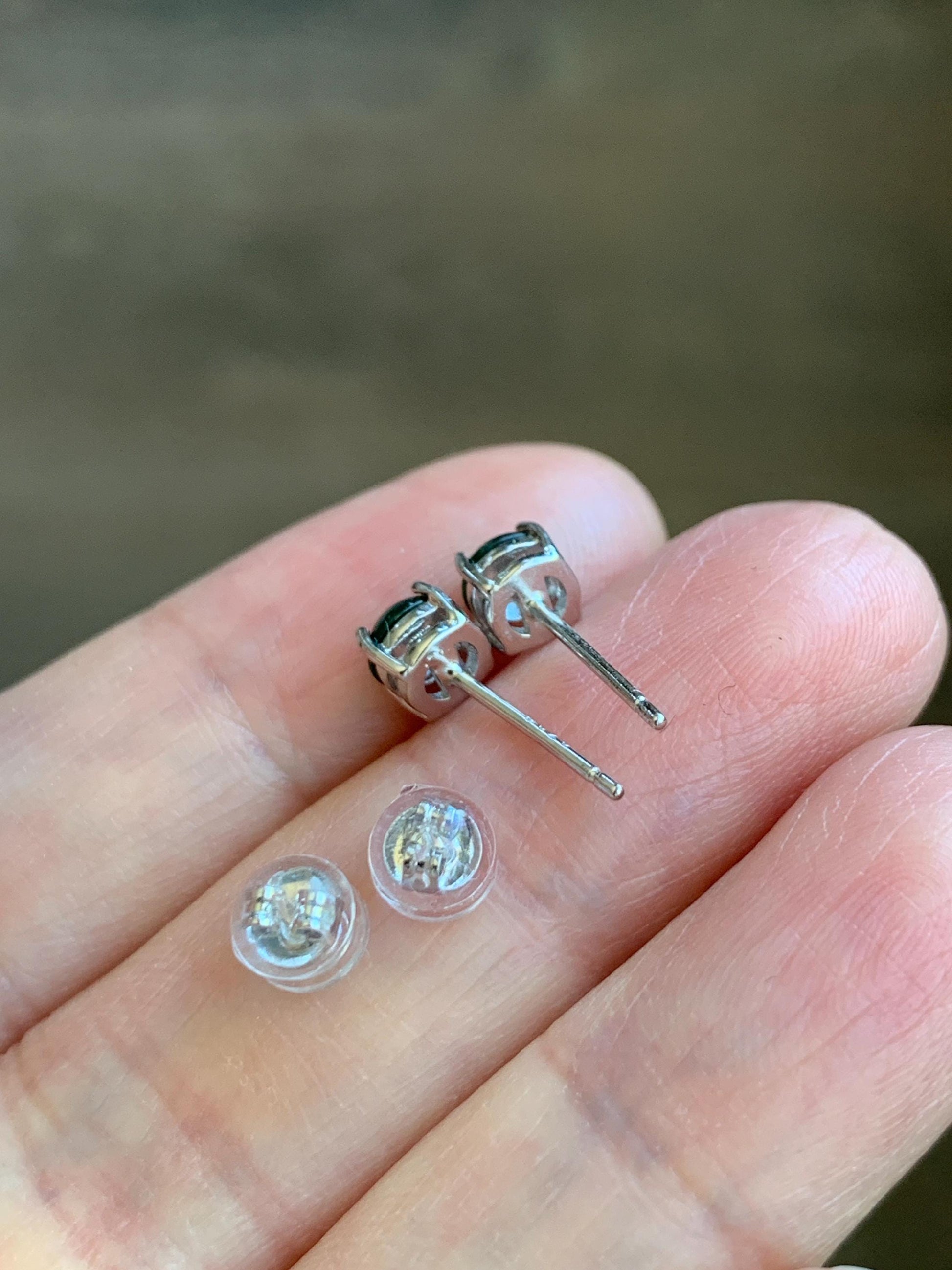 Petite Natural Grade A Guatemalan Icy Translucent Vibrant Green Jade Jadeite Round Stud Earrings Sterling Silver 4.8mm 天然冰危绿翡翠小圆蛋面银镶耳钉 XYW50