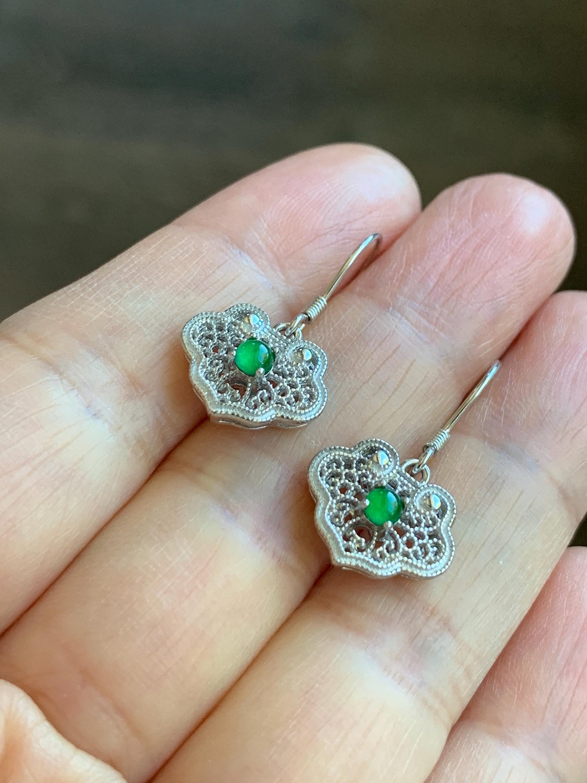 Natural Grade A Guatemalan Icy Translucent Vibrant Green Jade Jadeite Ruyi Dangle Earrings Sterling Silver 天然冰危绿翡翠蛋面如意银镶耳钩 LRY59