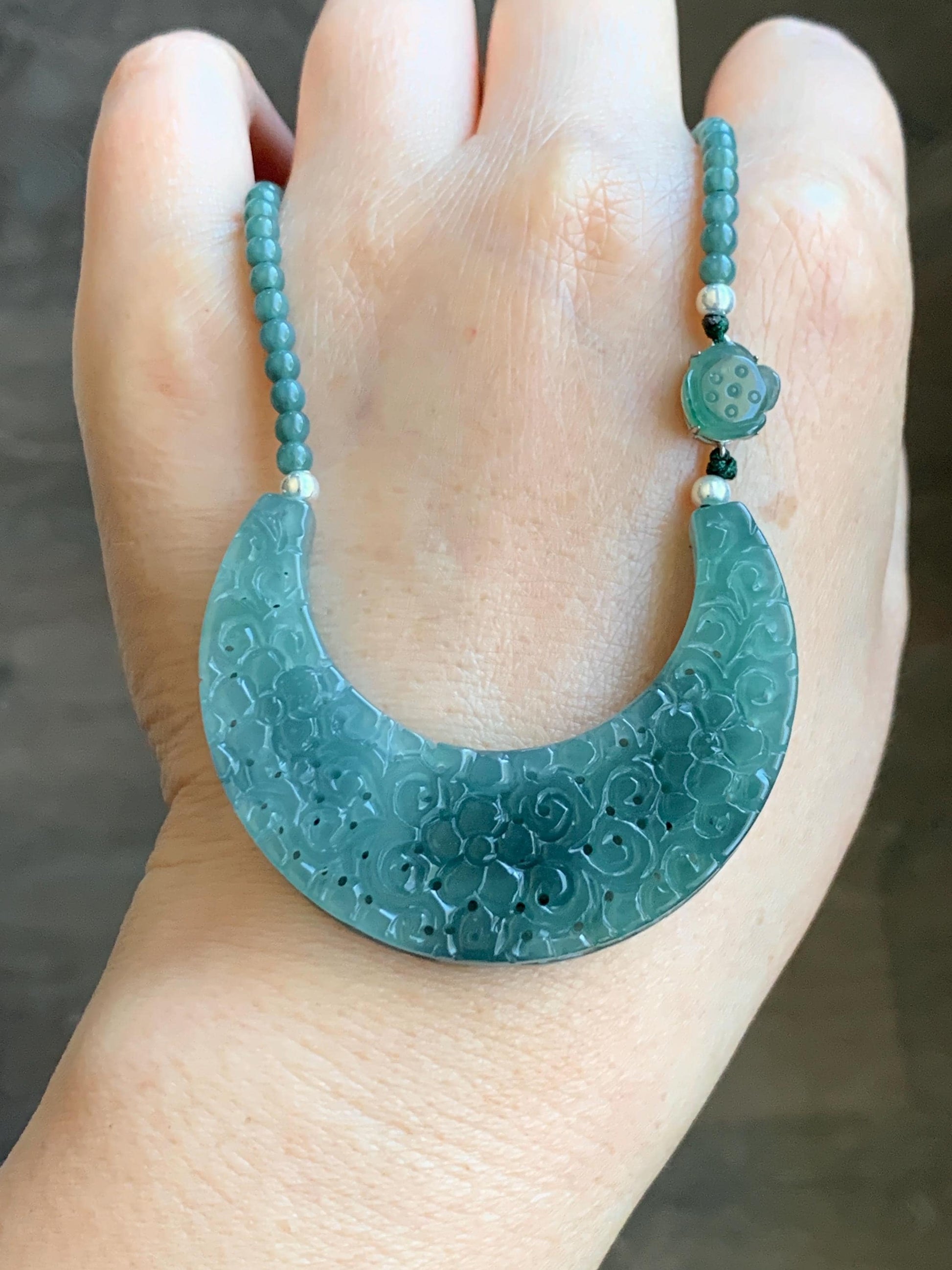 Natural Icy Translucent Teal Marbled Jadeite Openwork Engraved Crescent Moon Pendant Sterling Silver Beaded Necklace 天然冰胶蓝飘花翡翠玉横圆珠项链 MLLH823