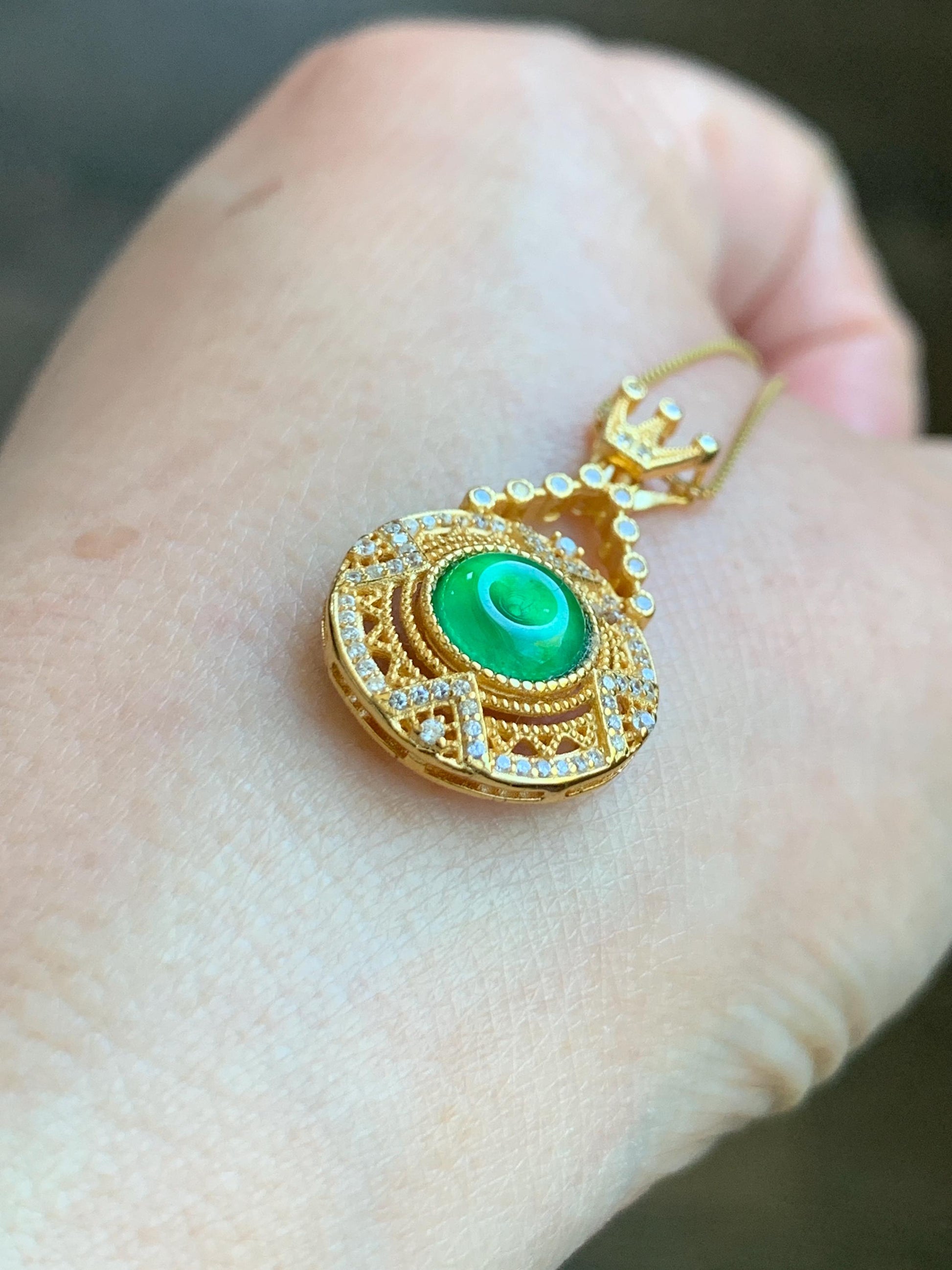 Natural Guatemalan Icy Translucent Vibrant Green Jadeite Ping An Kou Donut Pendant Sterling Silver Yellow Gold Finish 天然冰危绿翡翠迷你平安扣银镶吊坠 MNP66