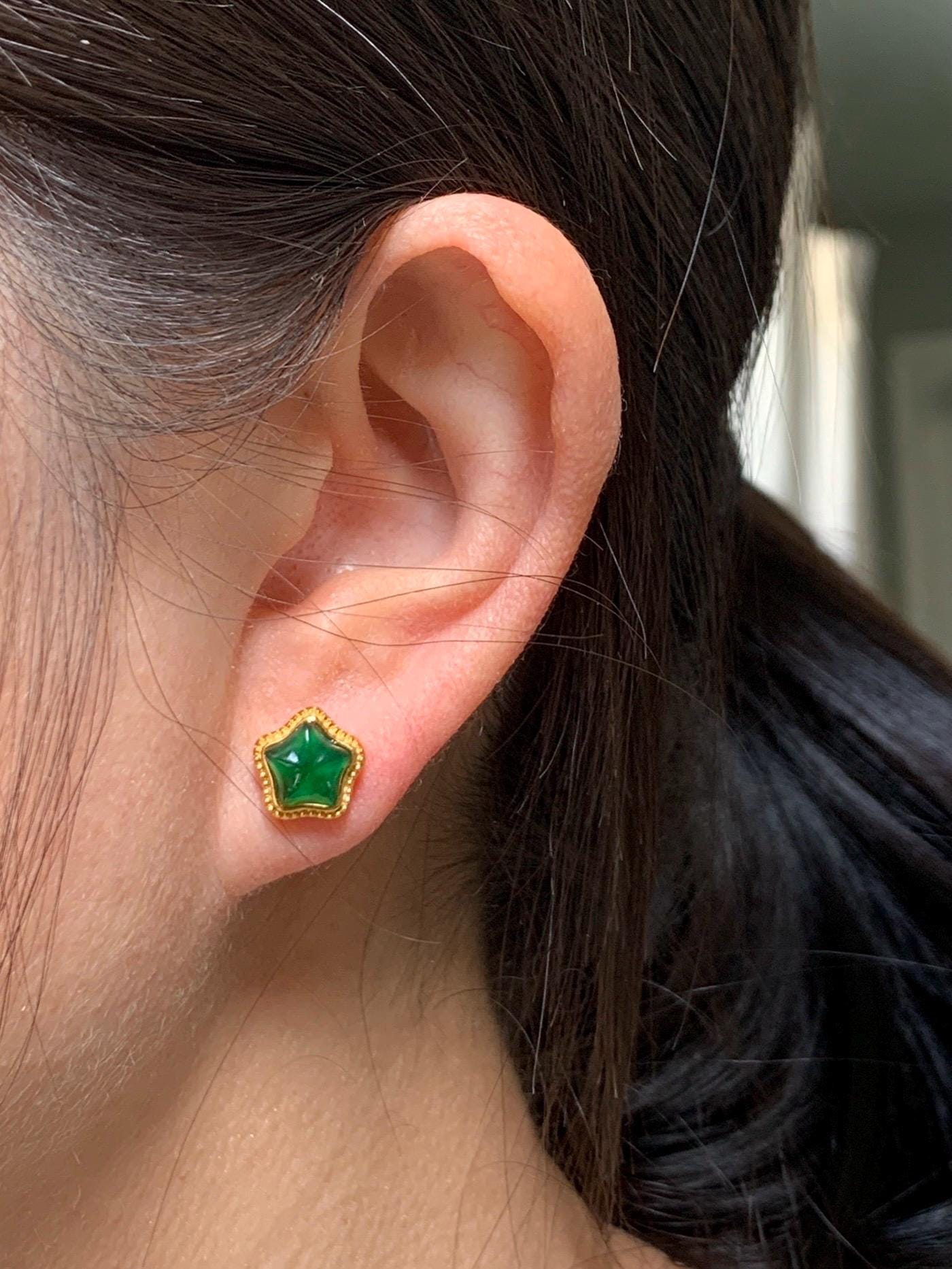 Natural Grade A Guatemalan Icy Translucent Vibrant Green Jadeite Star Stud Earrings Sterling Silver Yellow Gold Overlay 天然冰危绿翡翠星星银耳钉 XWX120